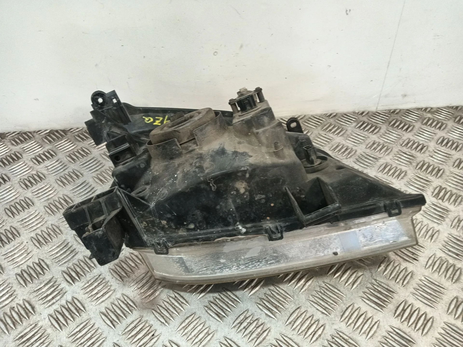 Faro Izquierdo para Nissan X-Trail I (T30)