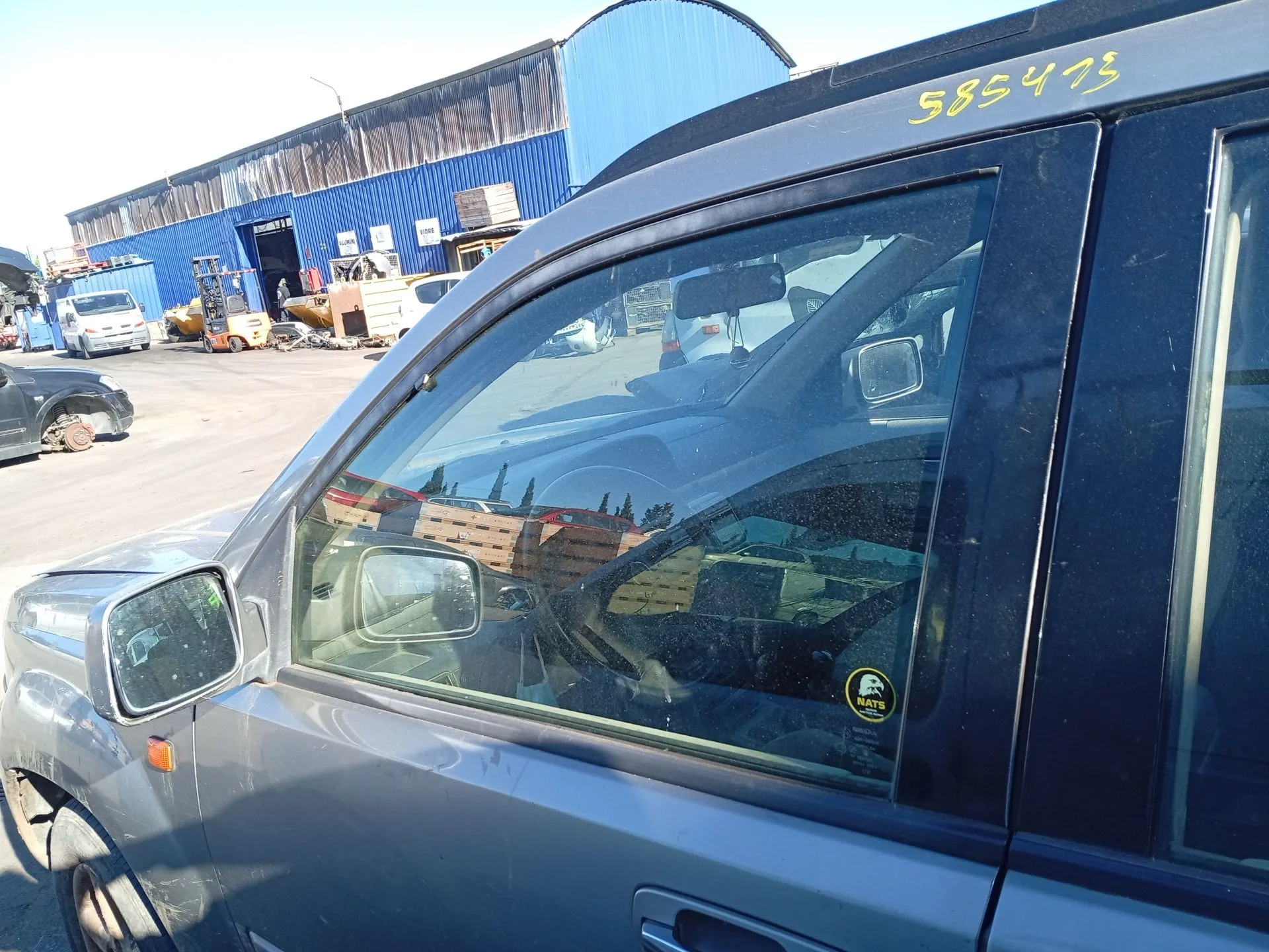 Luna Delantera Izquierda para Nissan X-Trail I (T30)