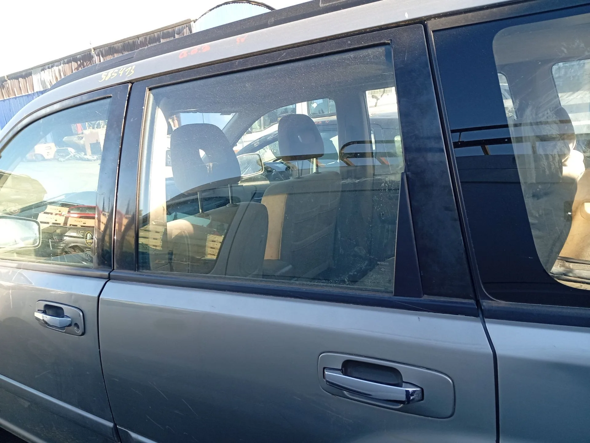 Luna Trasera Izquierda para Nissan X-Trail I (T30)