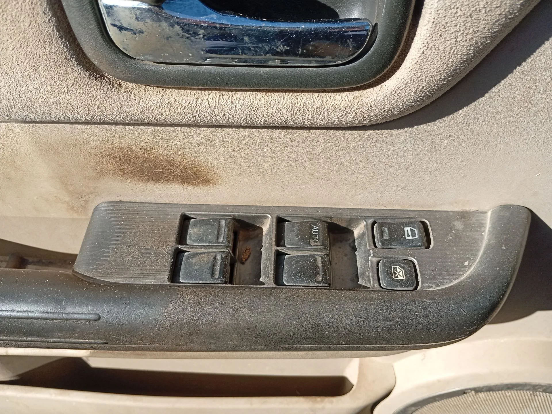 Mando Elevalunas Delantero Izquierdo para Nissan X-Trail I (T30)