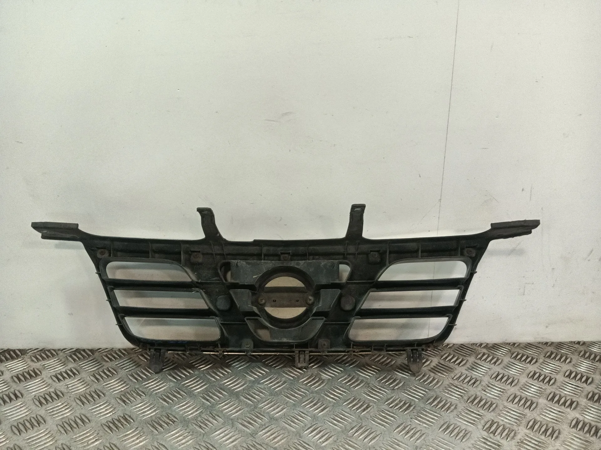 Rejilla Delantera para Nissan X-Trail I (T30)