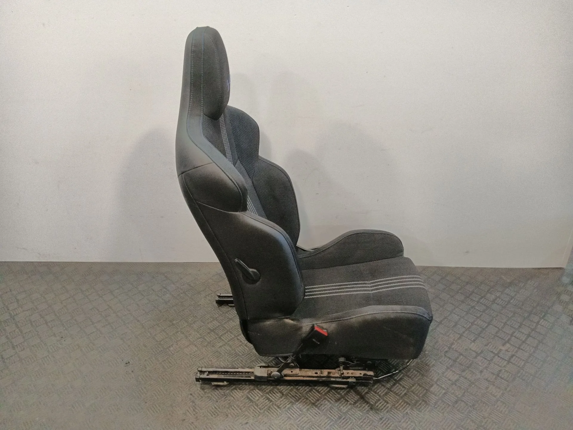 Asiento Delantero Izquierdo para Renault Megane Iv Hatchback (B9A/M/N_)