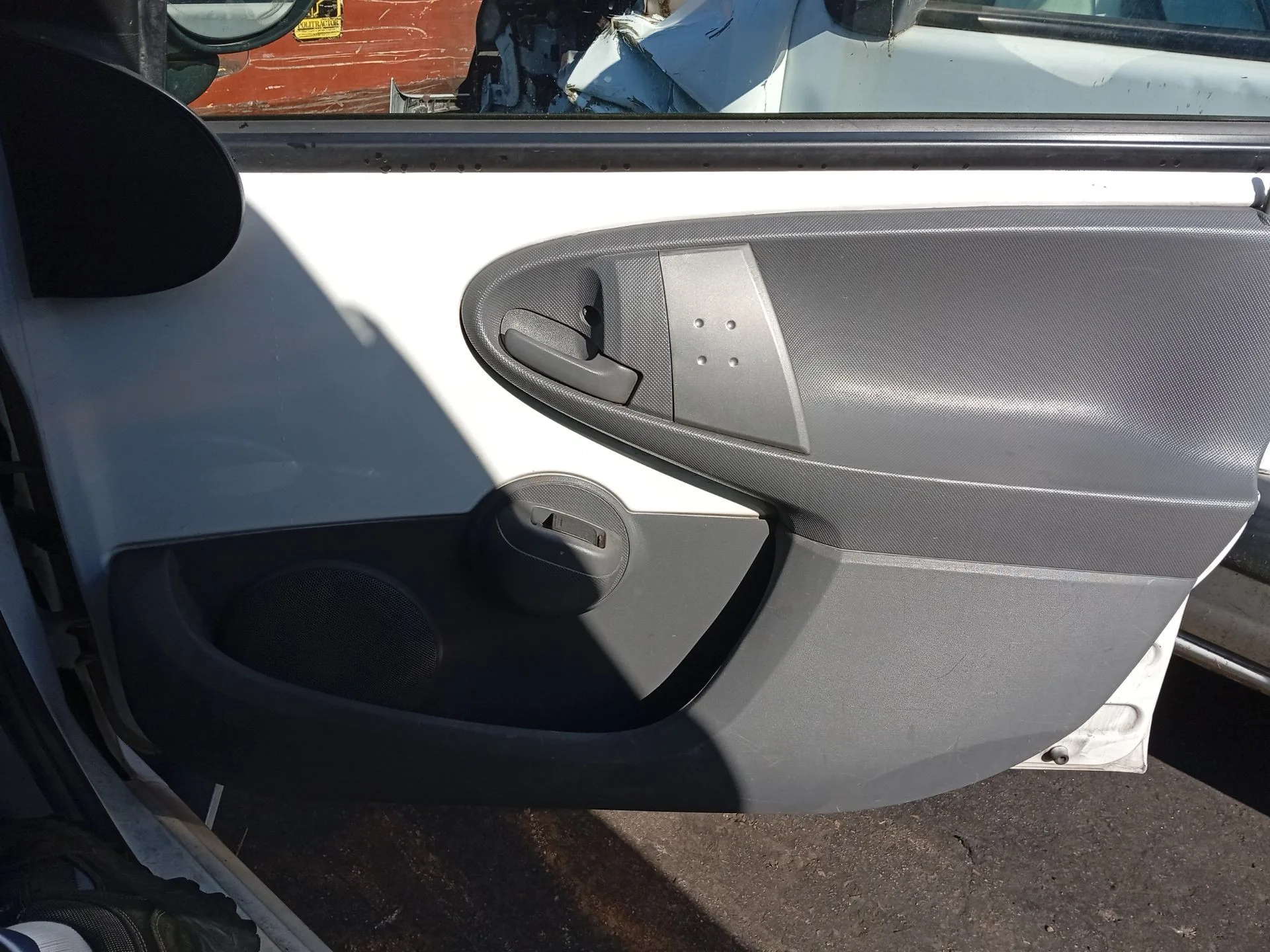 Guarnecido Puerta Delantera Derecha para Toyota Aygo (_B1_)