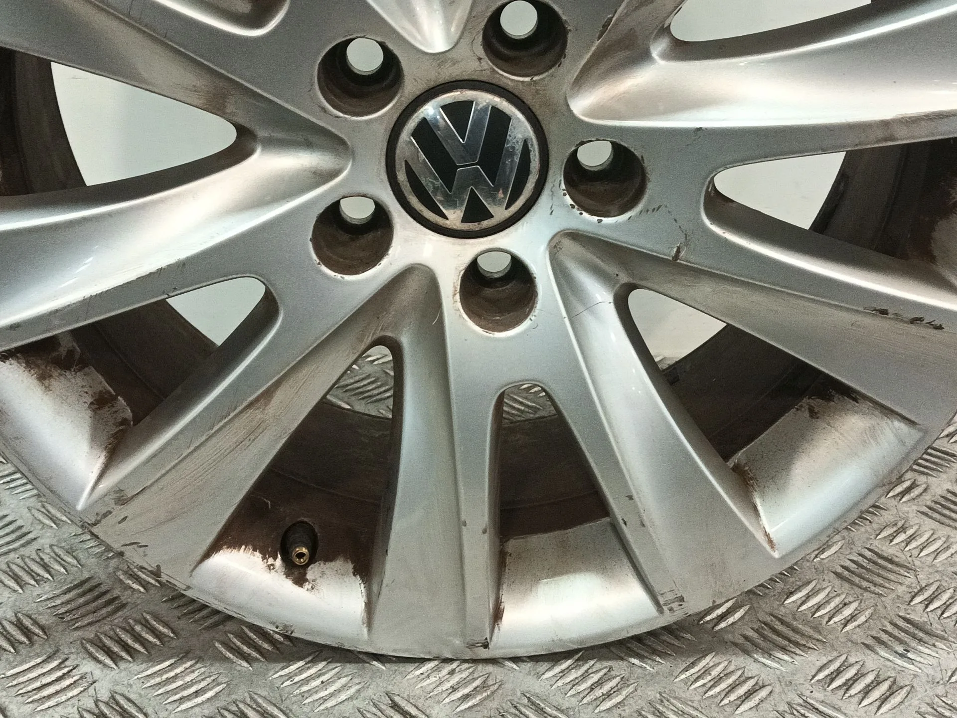 Llanta para Volkswagen Tiguan (5N_)
