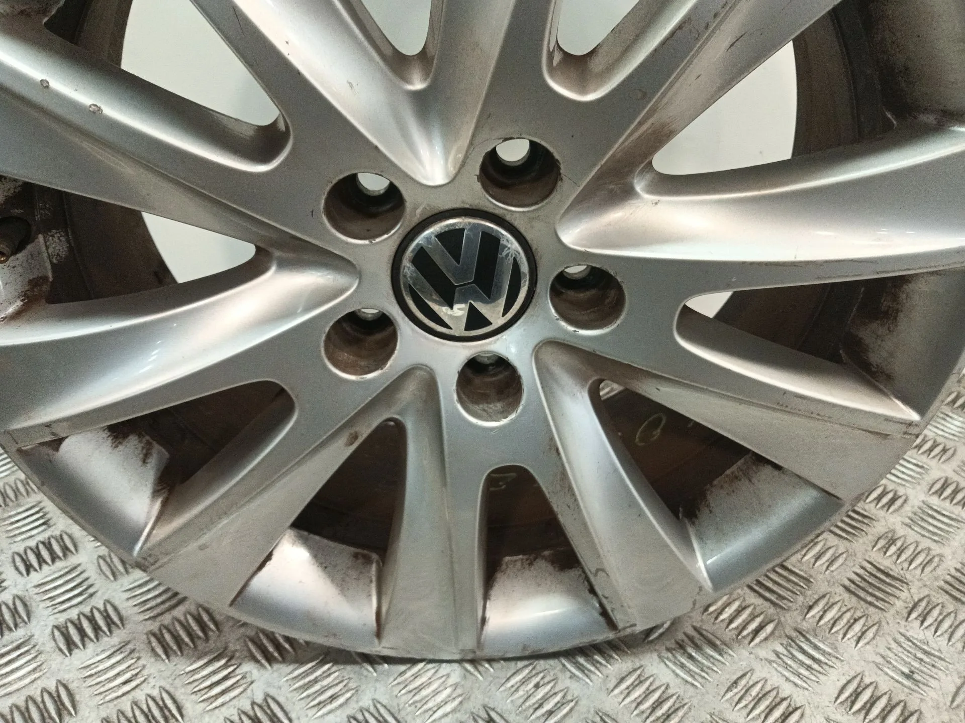 Llanta para Volkswagen Tiguan (5N_)