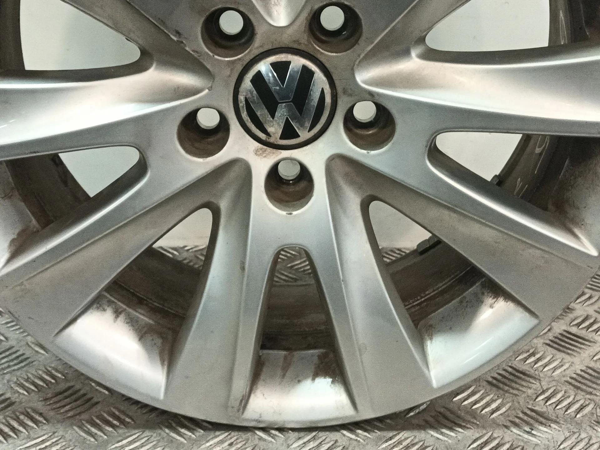 Llanta para Volkswagen Tiguan (5N_)