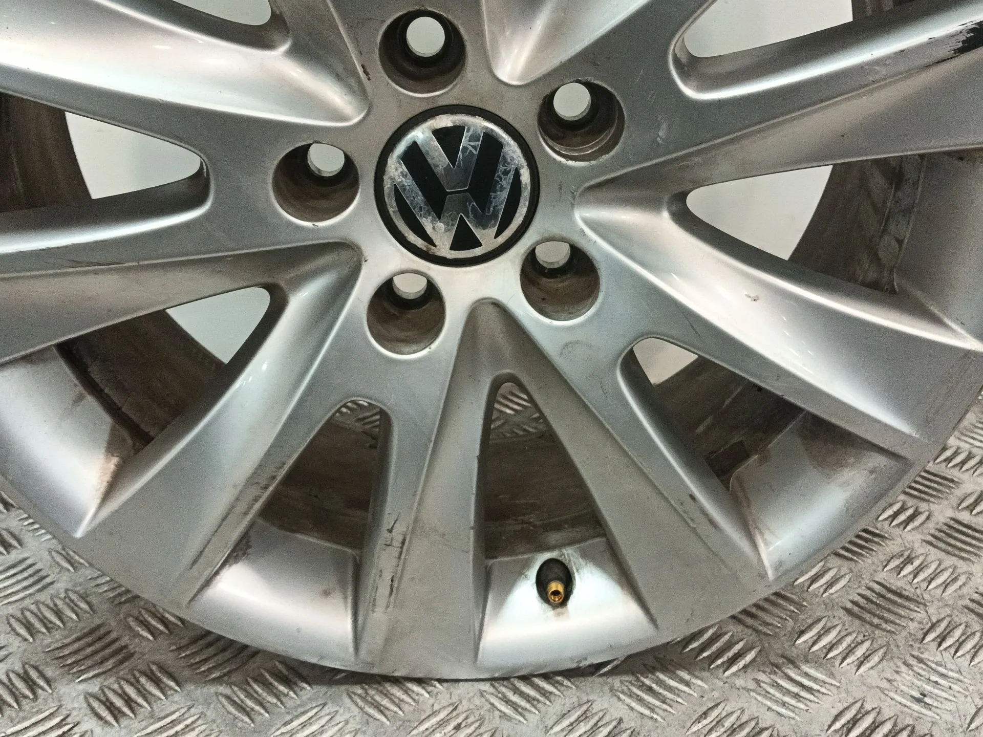 Llanta para Volkswagen Tiguan (5N_)