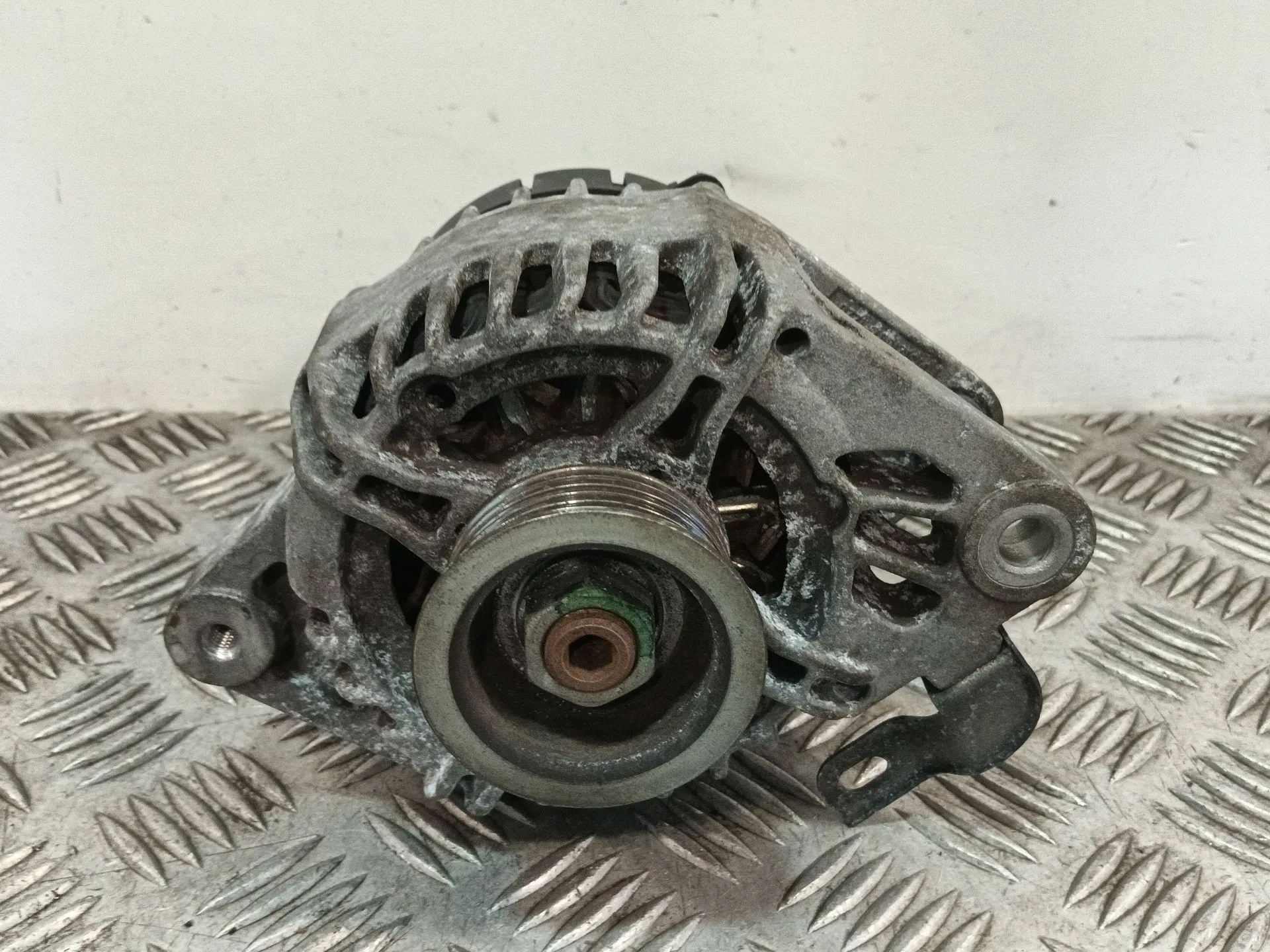 Alternador para Toyota Aygo (_B1_)
