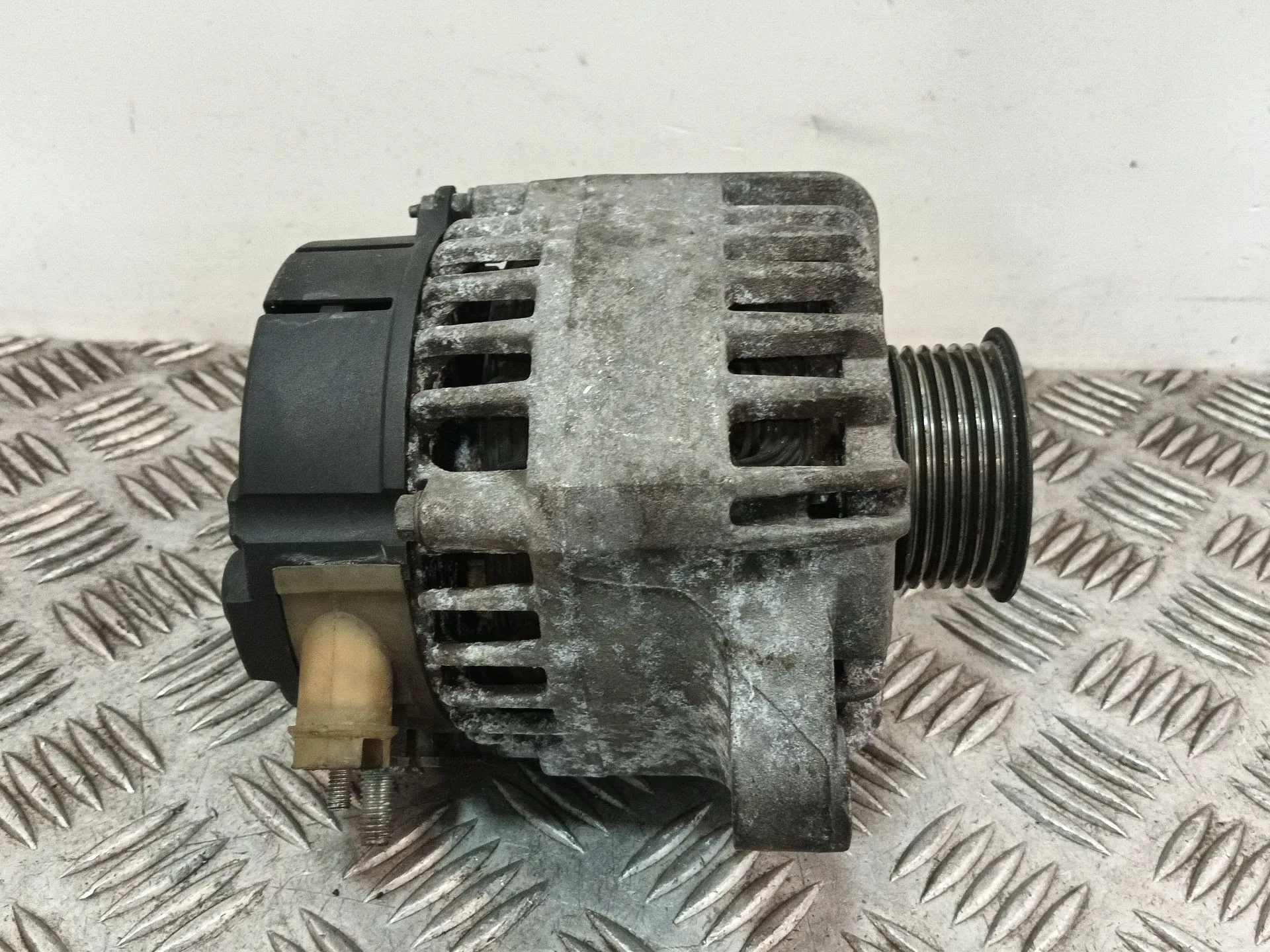 Alternador para Toyota Aygo (_B1_)