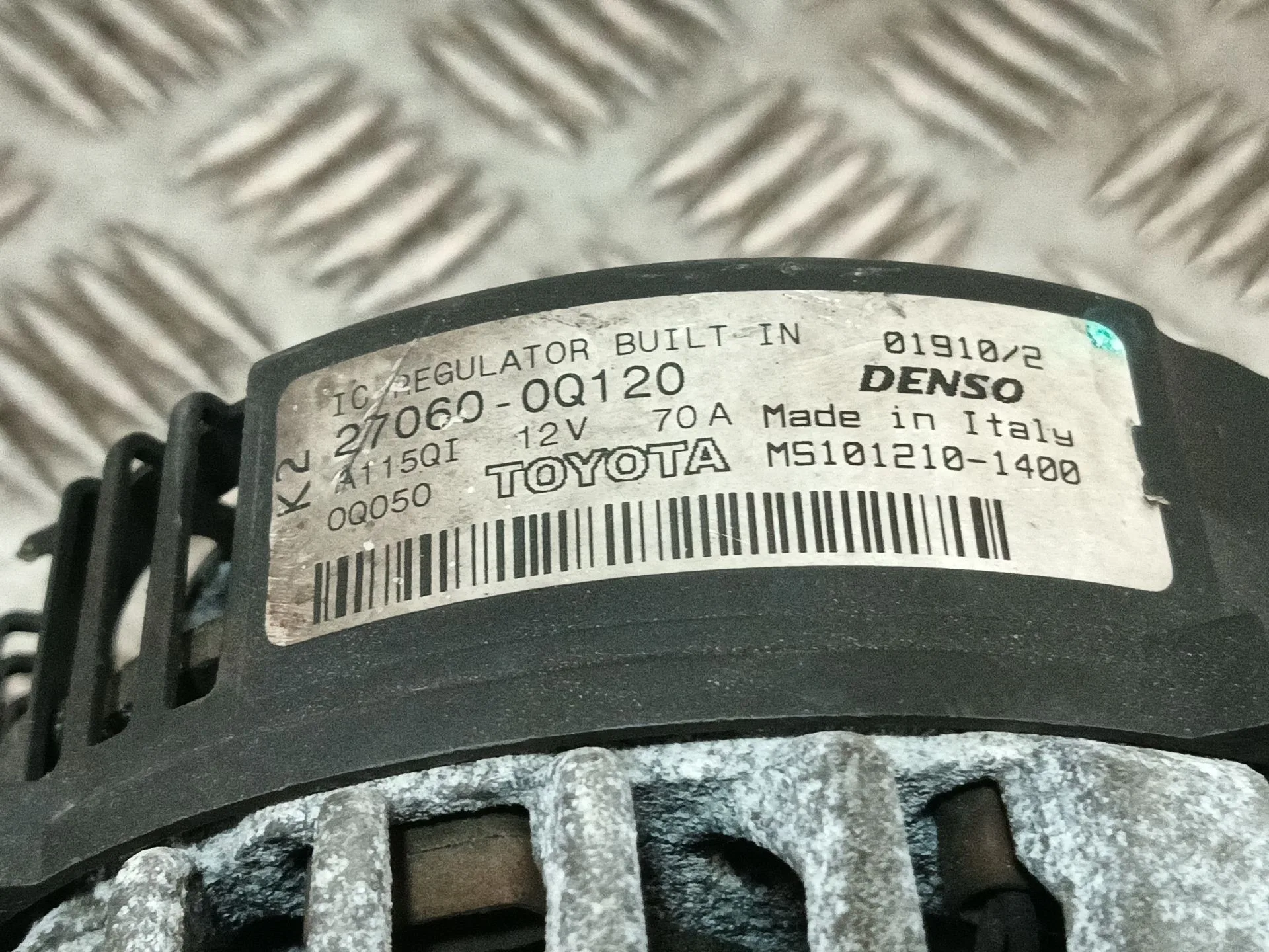 Alternador para Toyota Aygo (_B1_)
