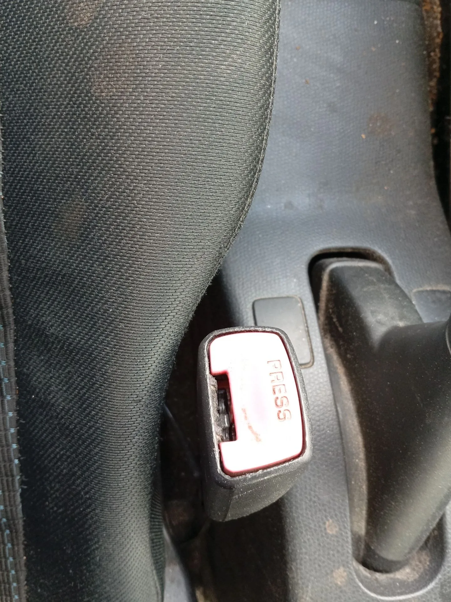 Enganche Cinturon Delantero Izquierdo para Suzuki Swift Iii (Mz, Ez)