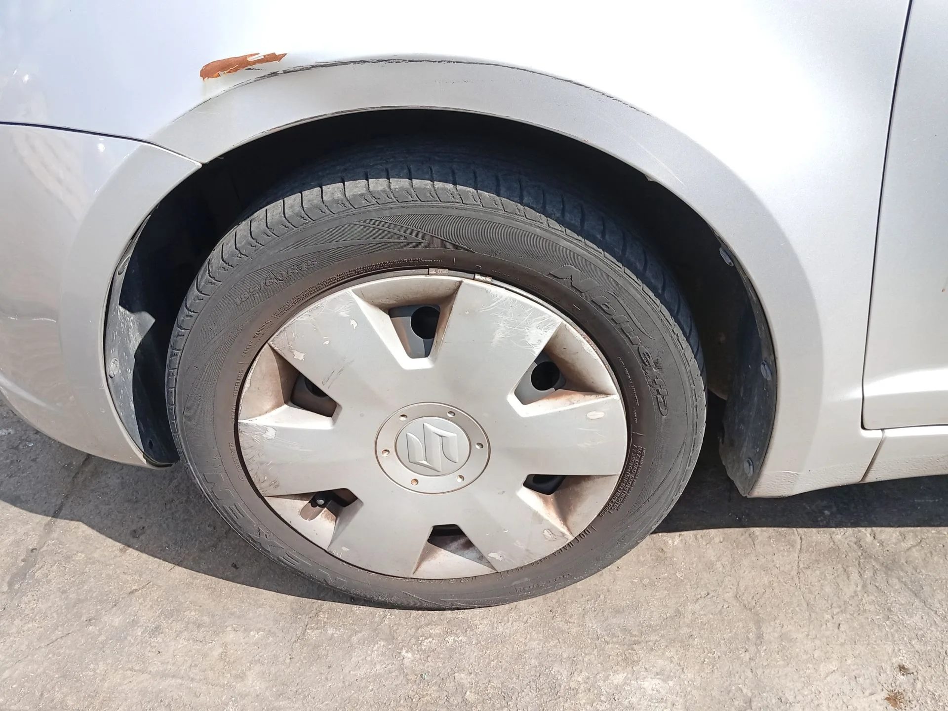Mangueta Delantera Izquierda para Suzuki Swift Iii (Mz, Ez)