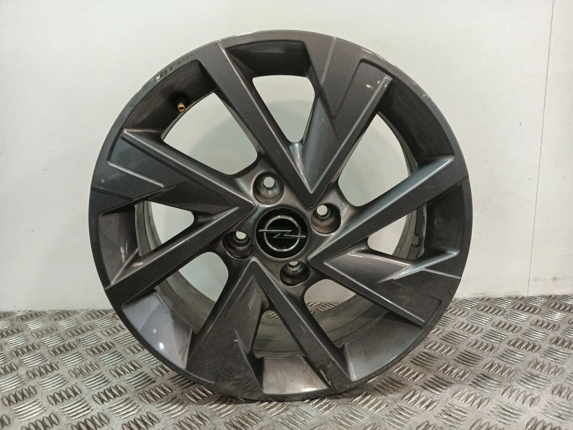 Llanta para Opel Corsa F Xhl Mt6