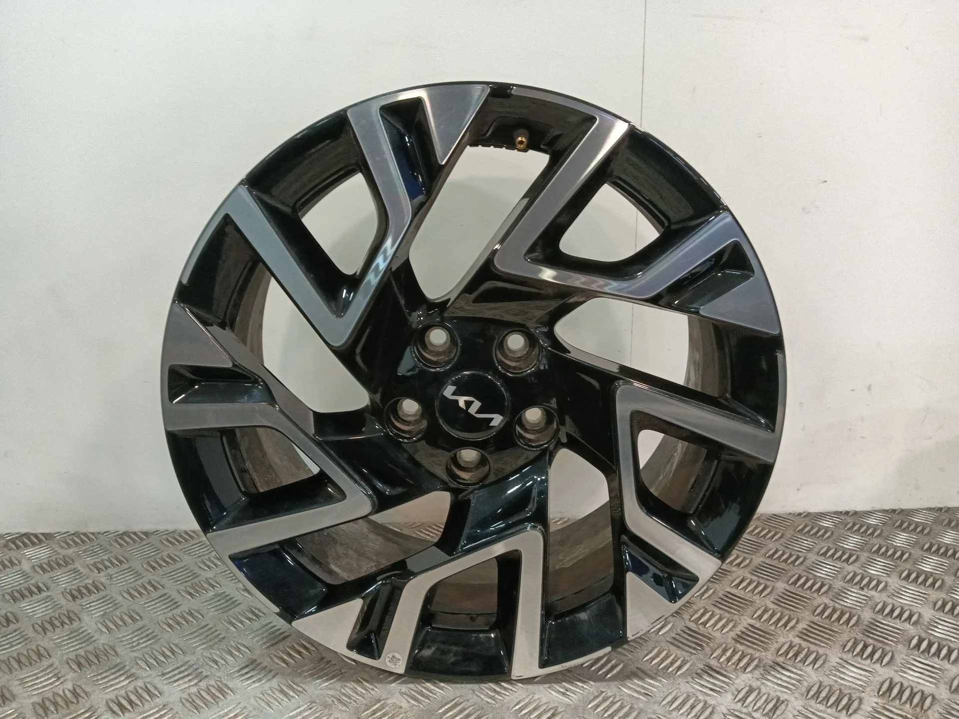 Llanta para Kia Xceed (Cd)