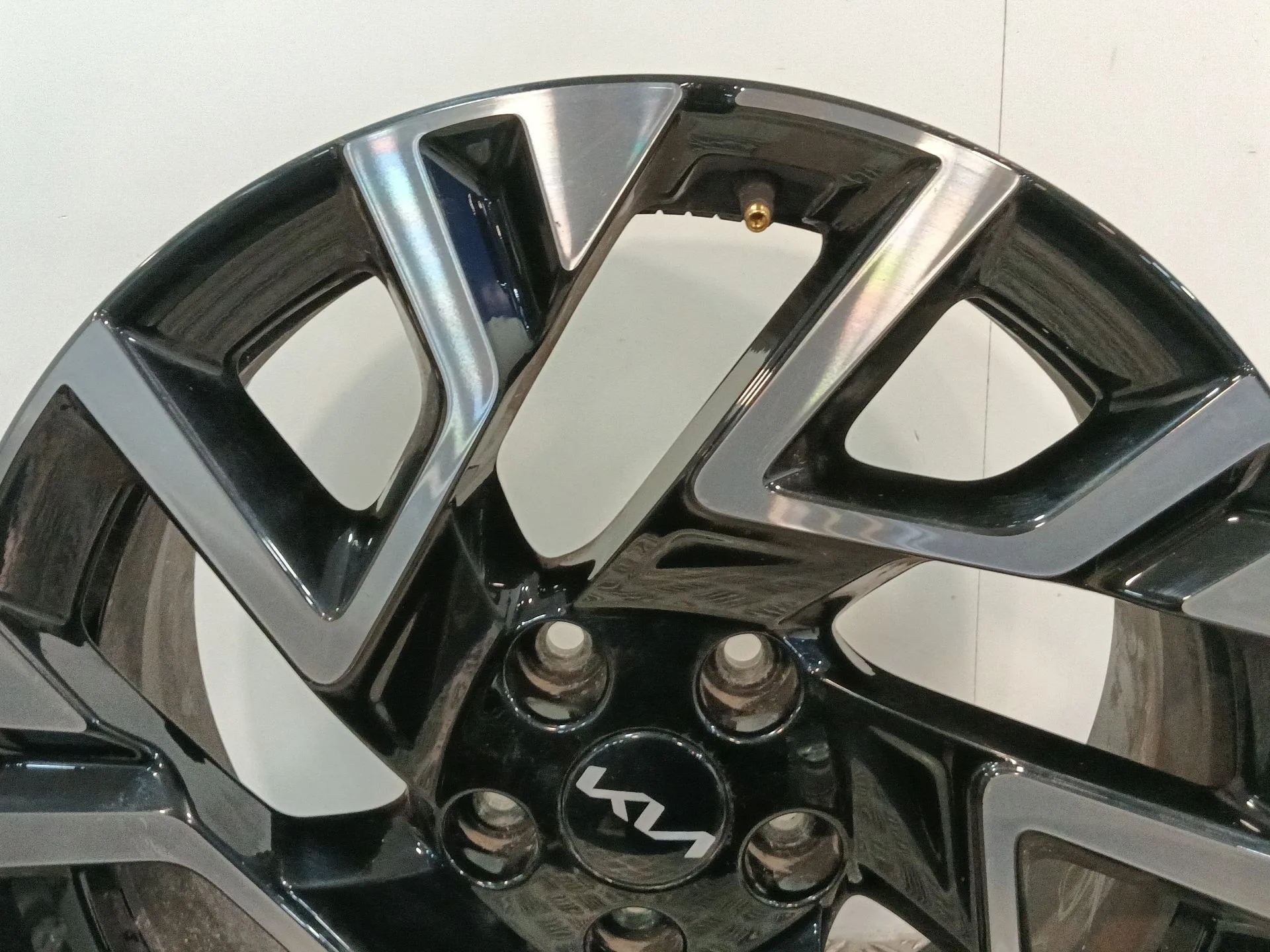 Llanta para Kia Xceed (Cd)
