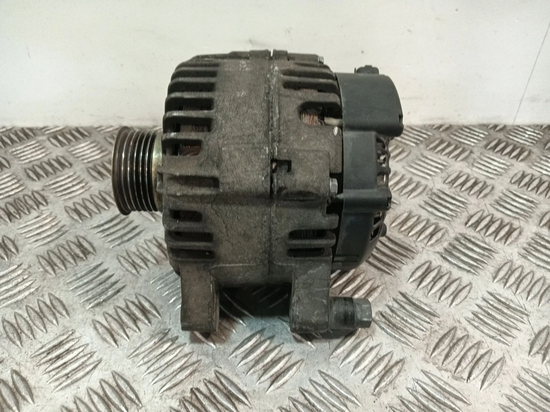 Alternador para Peugeot 1007 (Km_)