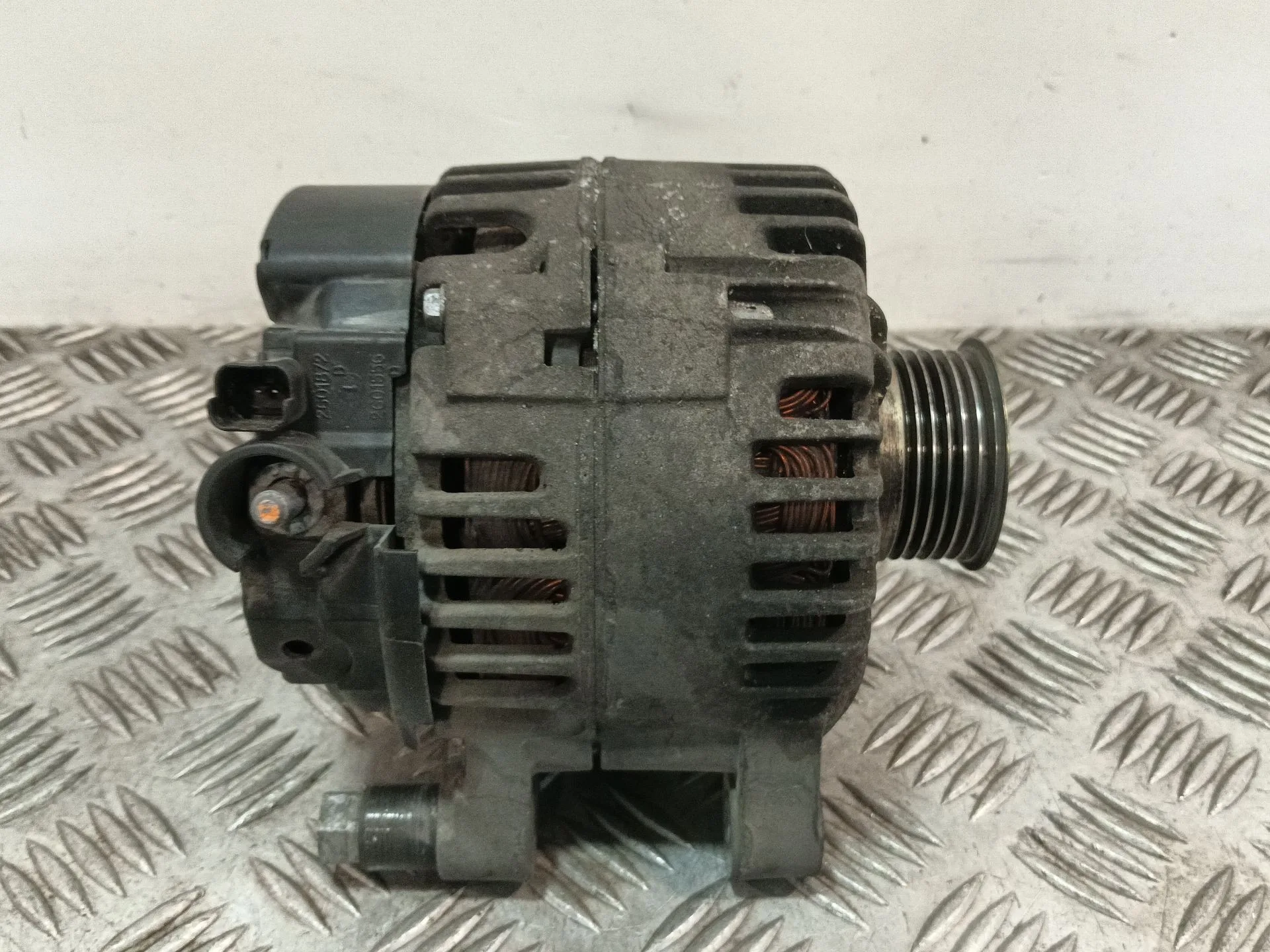 Alternador para Peugeot 1007 (Km_)