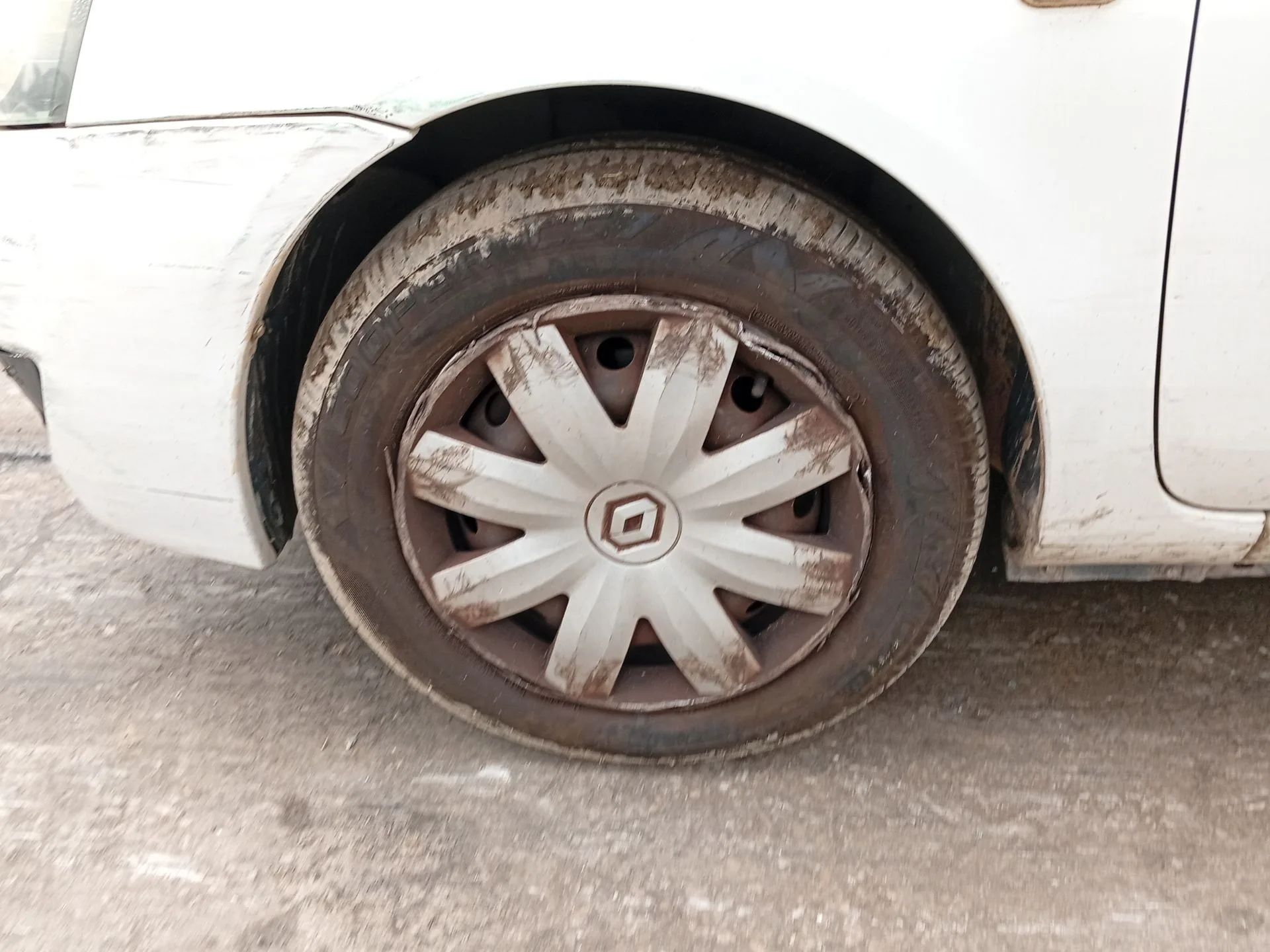 Mangueta Delantera Izquierda para Renault Clio Ii (Bb_, Cb_)