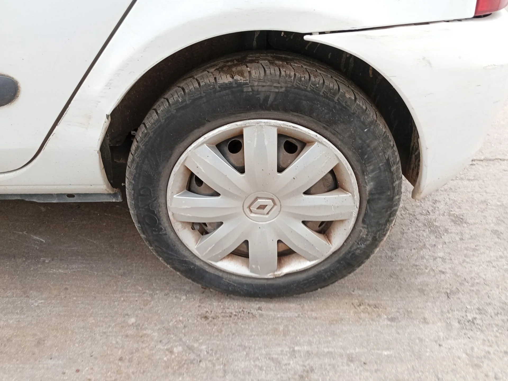 Mangueta Trasera Izquierda para Renault Clio Ii (Bb_, Cb_)
