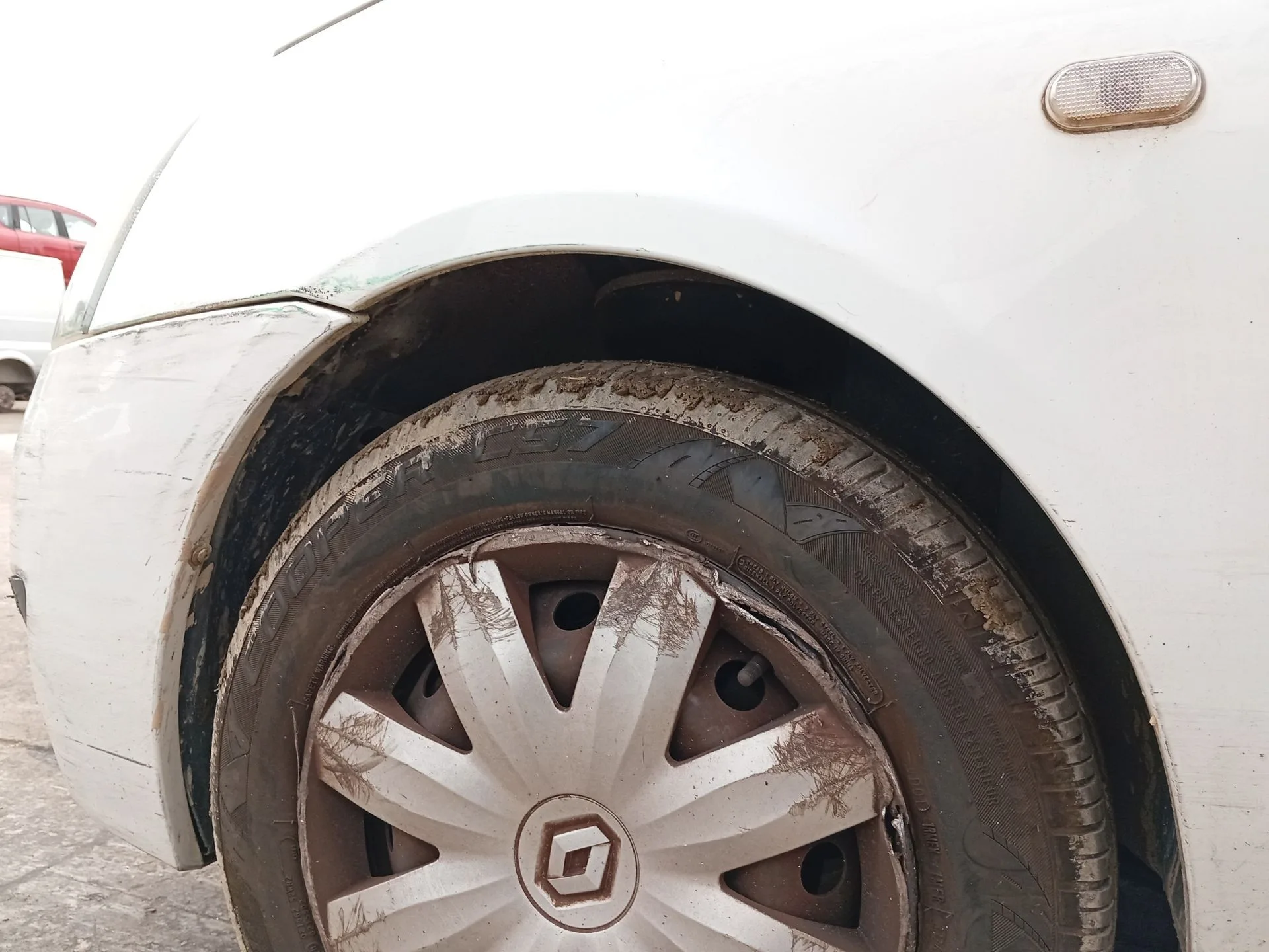 Paso De Rueda Delantero Izquierdo para Renault Clio Ii (Bb_, Cb_)
