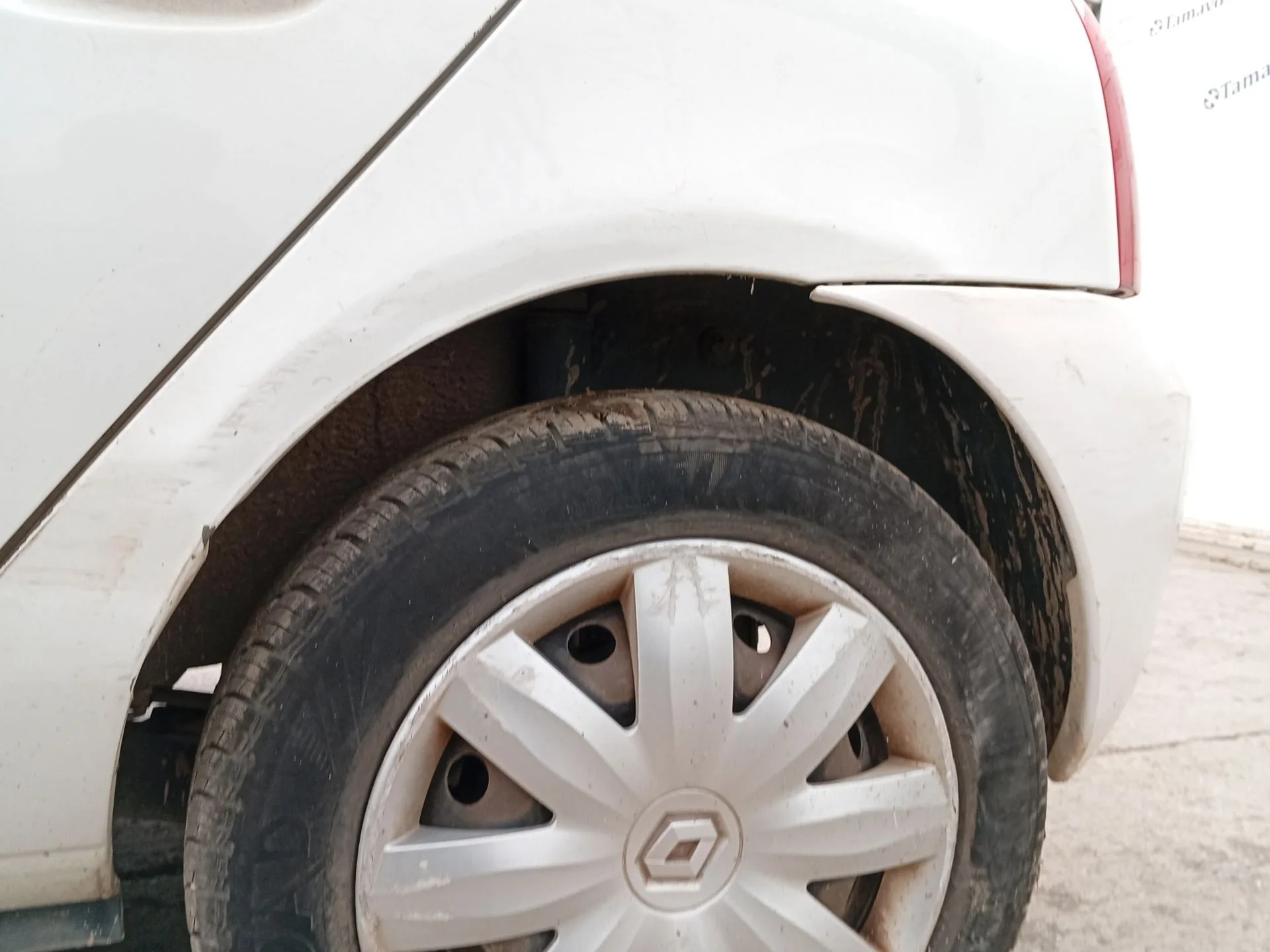 Paso De Rueda Trasero Izquierdo para Renault Clio Ii (Bb_, Cb_)