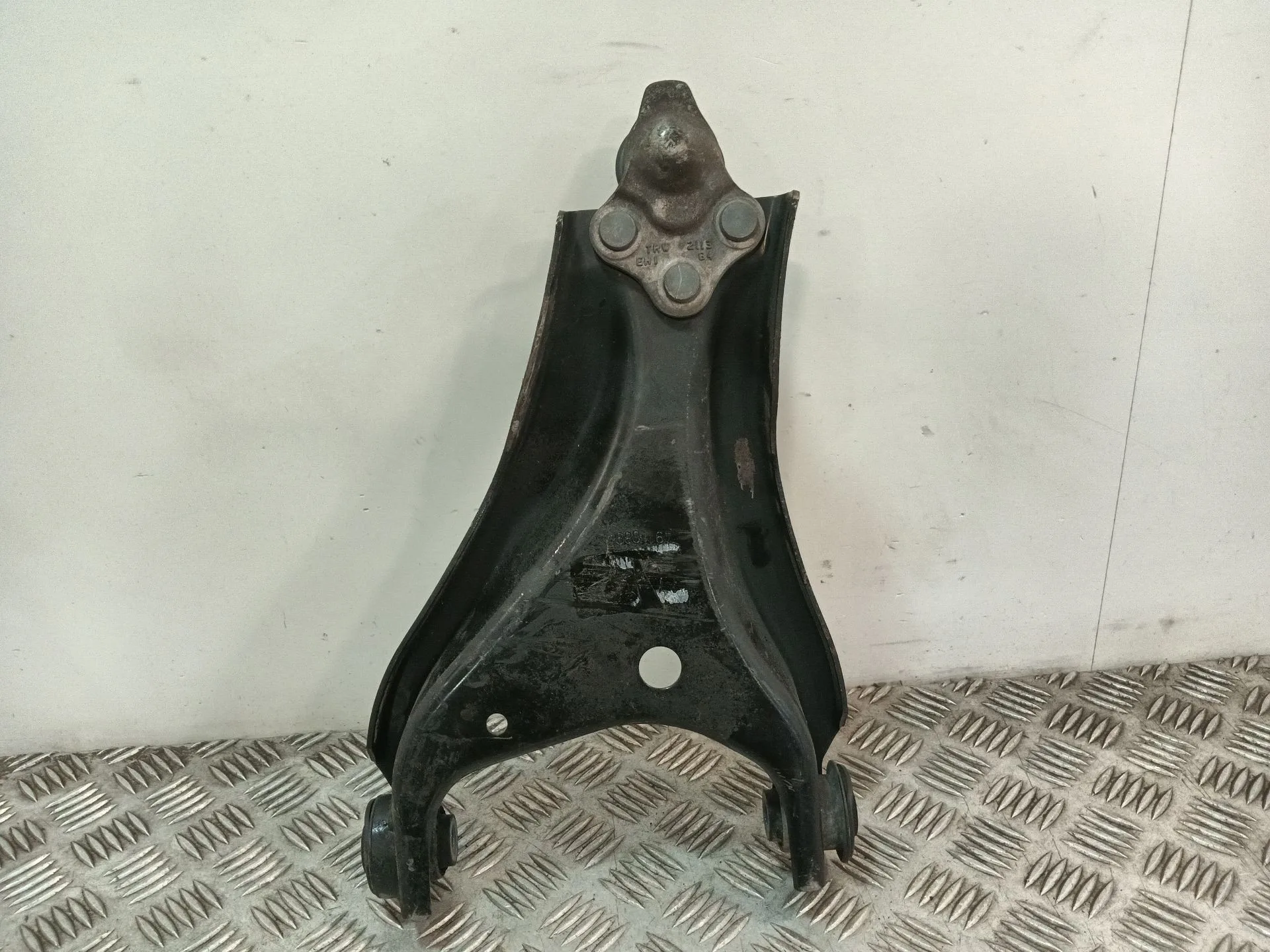 Brazo Suspension Inferior Delantero Derecho para Dacia Duster