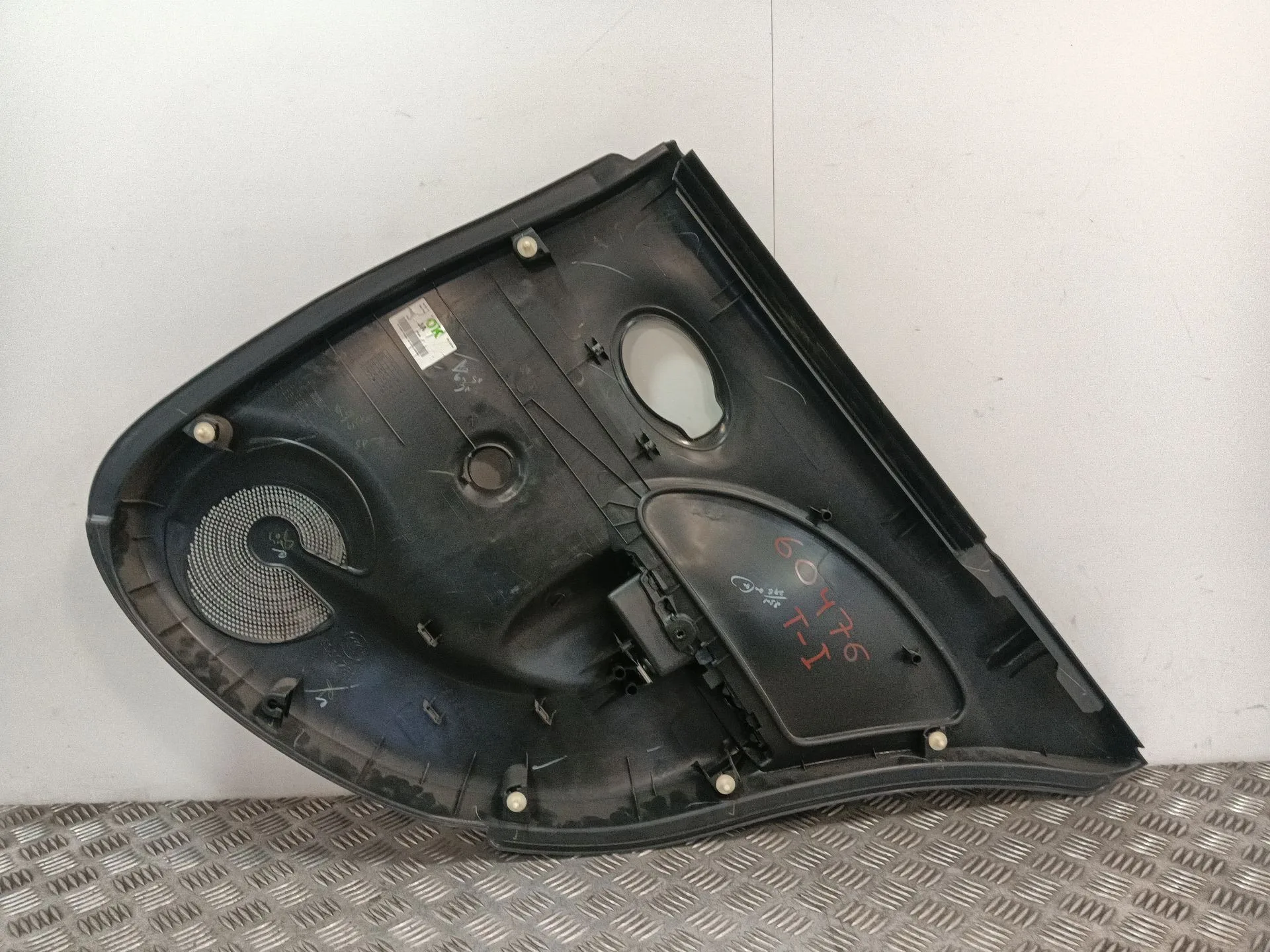 Guarnecido Puerta Trasera Izquierda para Nissan Micra Iv (K13K, K13Kk)