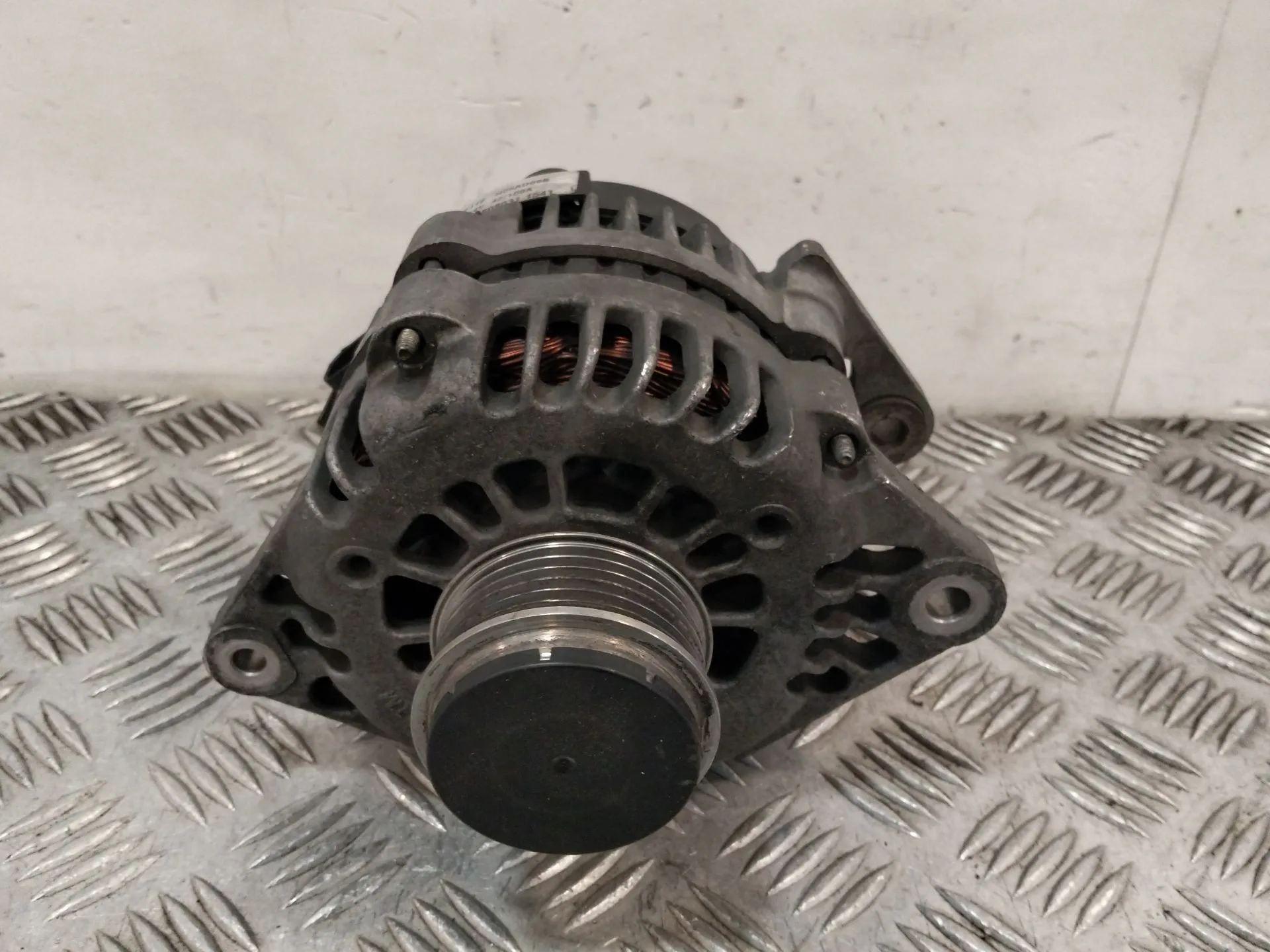 Alternador para Opel Astra H (A04)