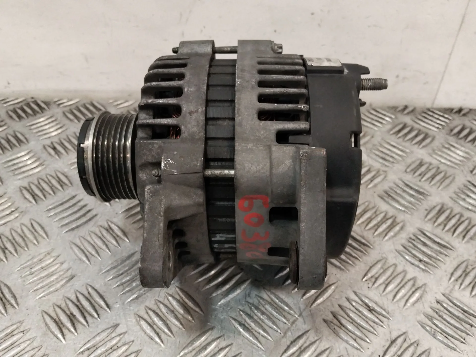 Alternador para Opel Astra H (A04)
