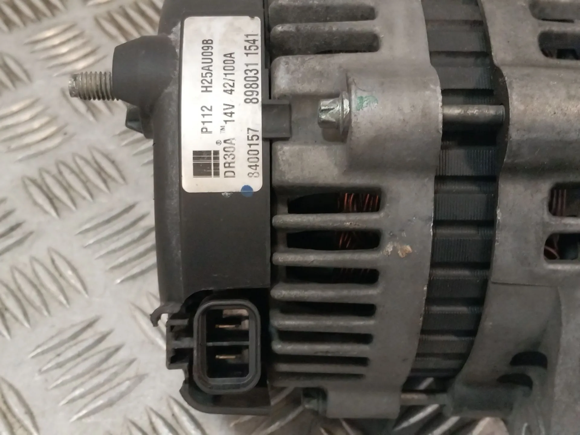 Alternador para Opel Astra H (A04)