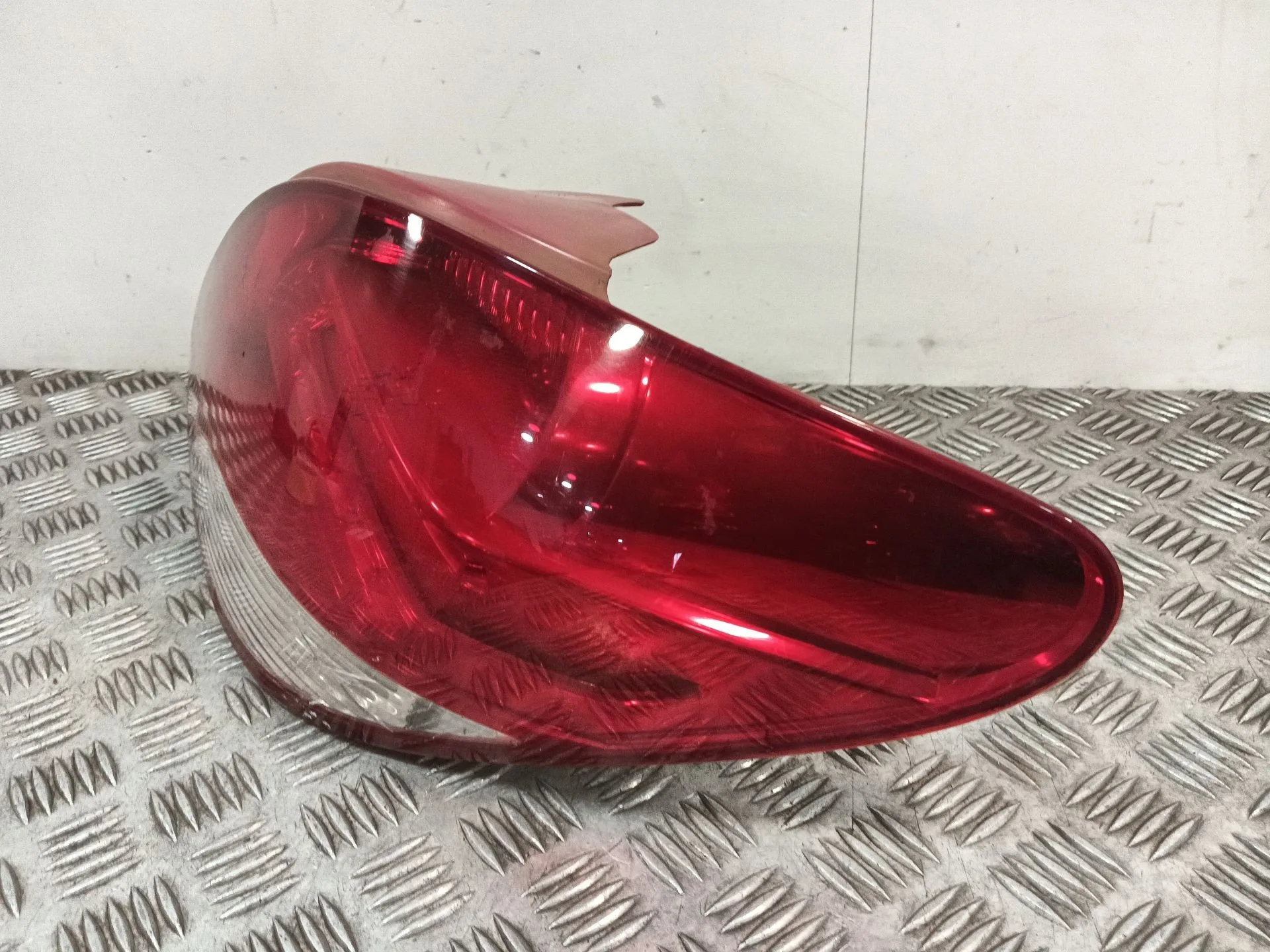 Piloto Trasero Derecho para Peugeot 207/207+ (Wa_, Wc_)