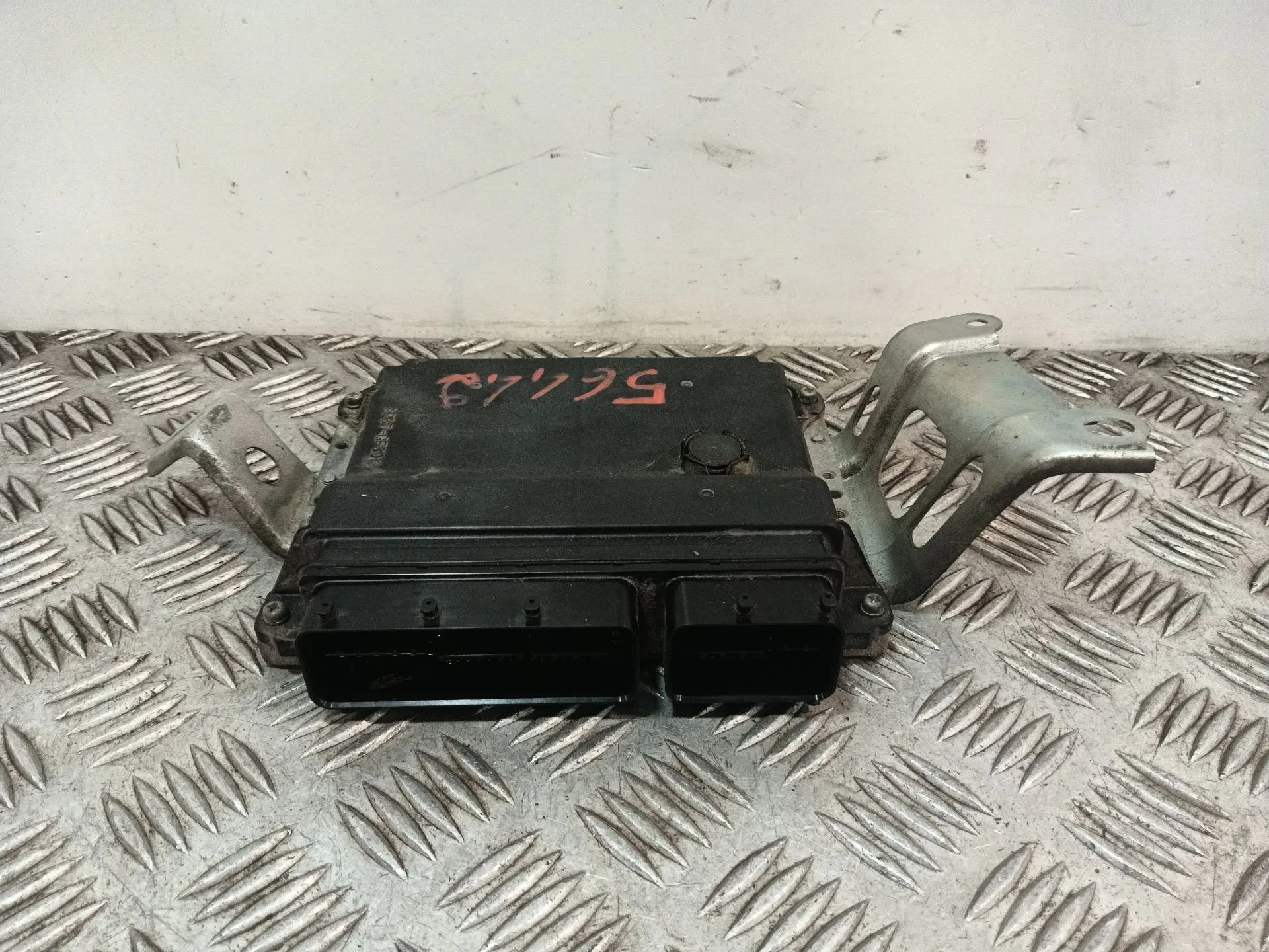 Centralita Motor Uce para Toyota Yaris