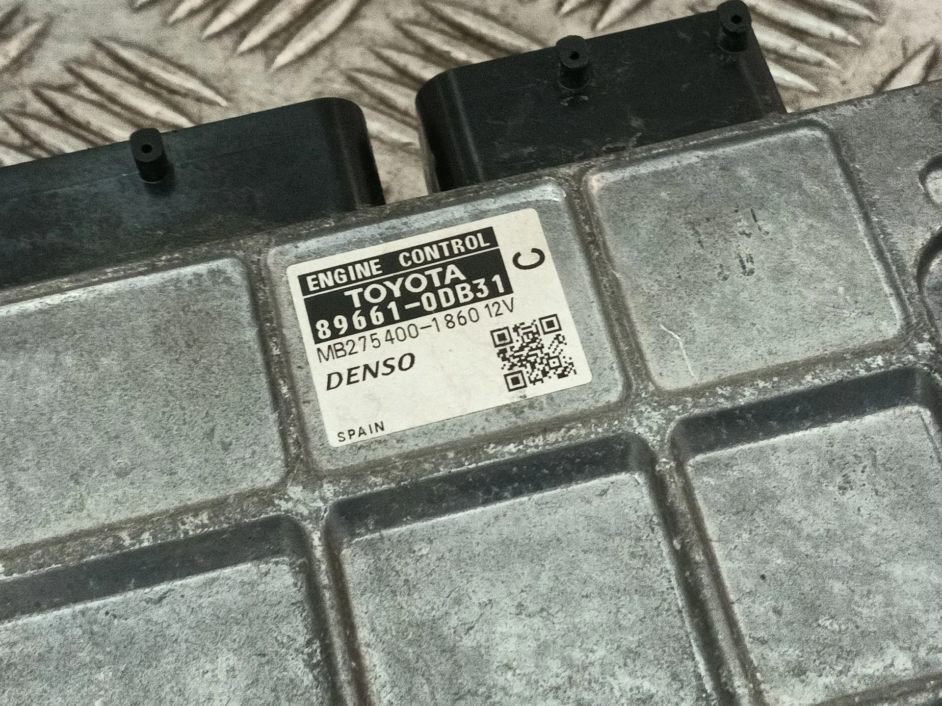 Centralita Motor Uce para Toyota Yaris