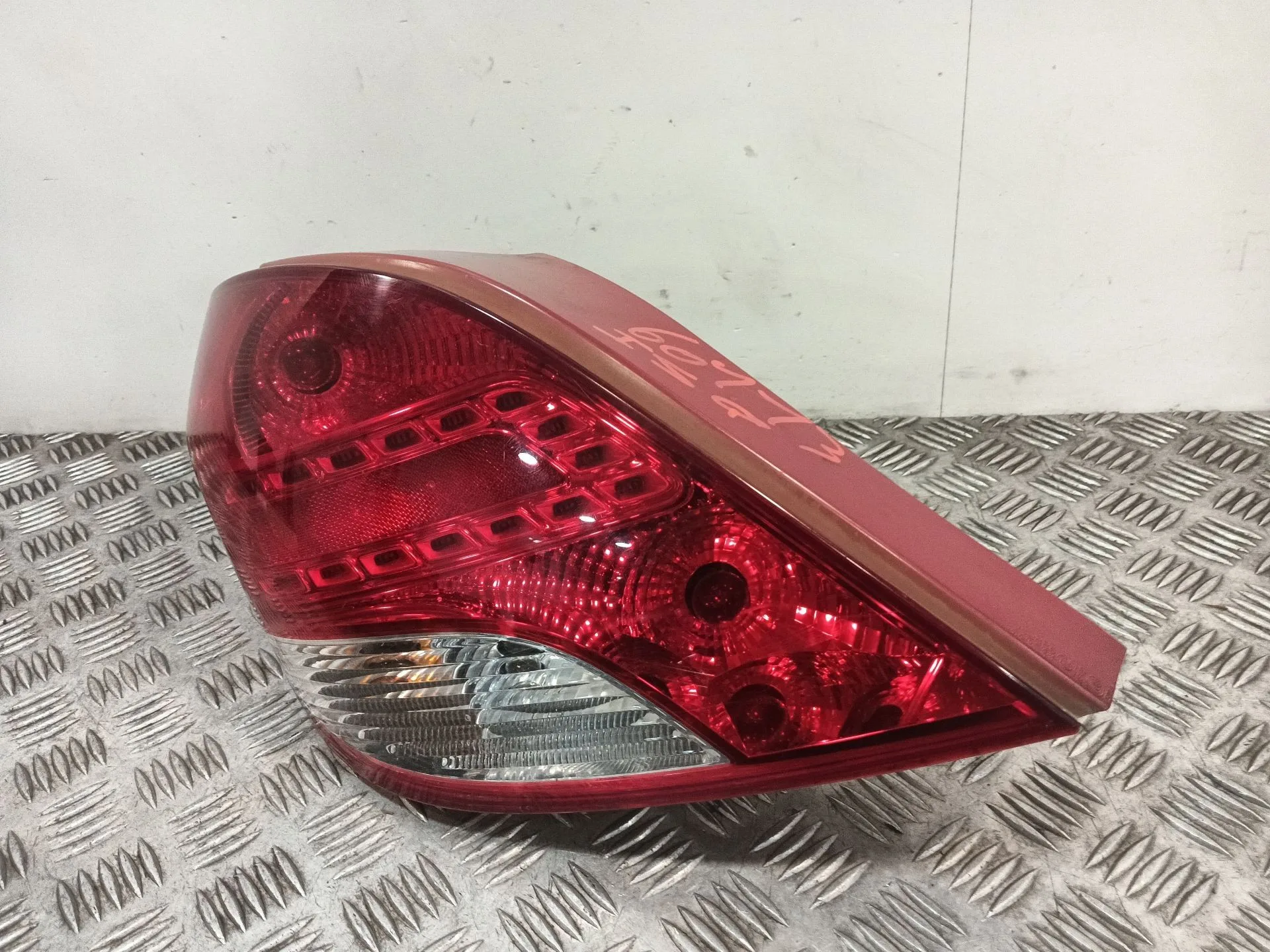 Piloto Trasero Izquierdo para Peugeot 207/207+ (Wa_, Wc_)