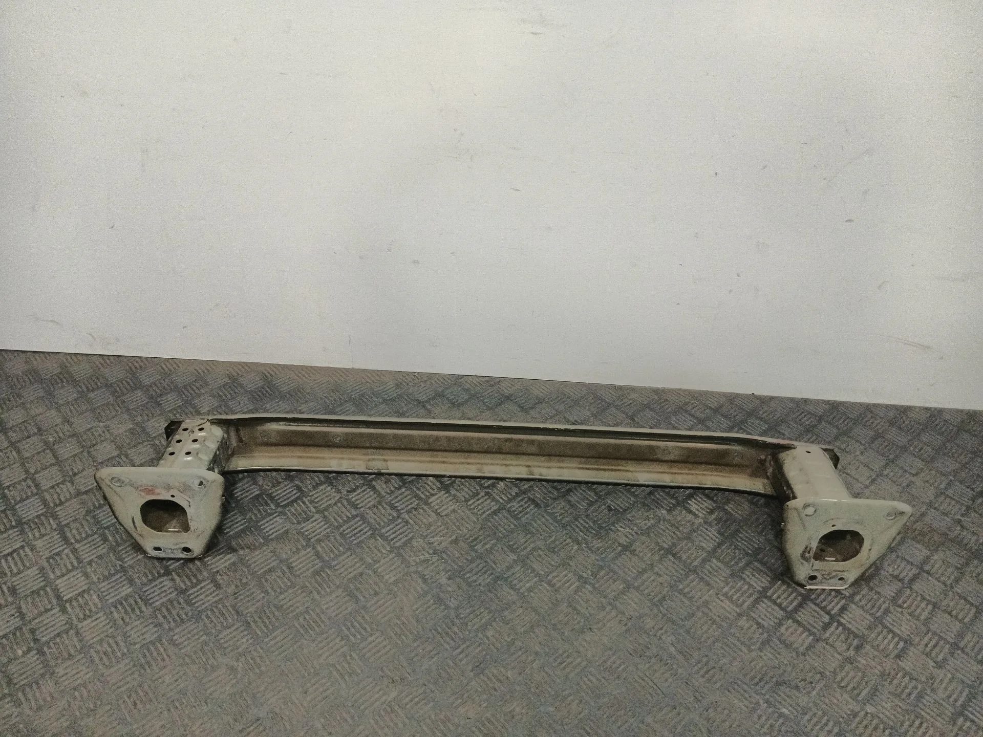 Refuerzo Paragolpes Delantero para Toyota C-Hr (_X1_)