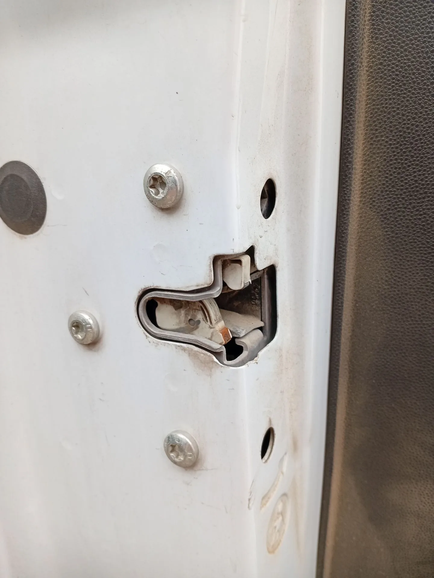 Cerradura Puerta Trasera Izquierda para Opel Corsa D (S07)