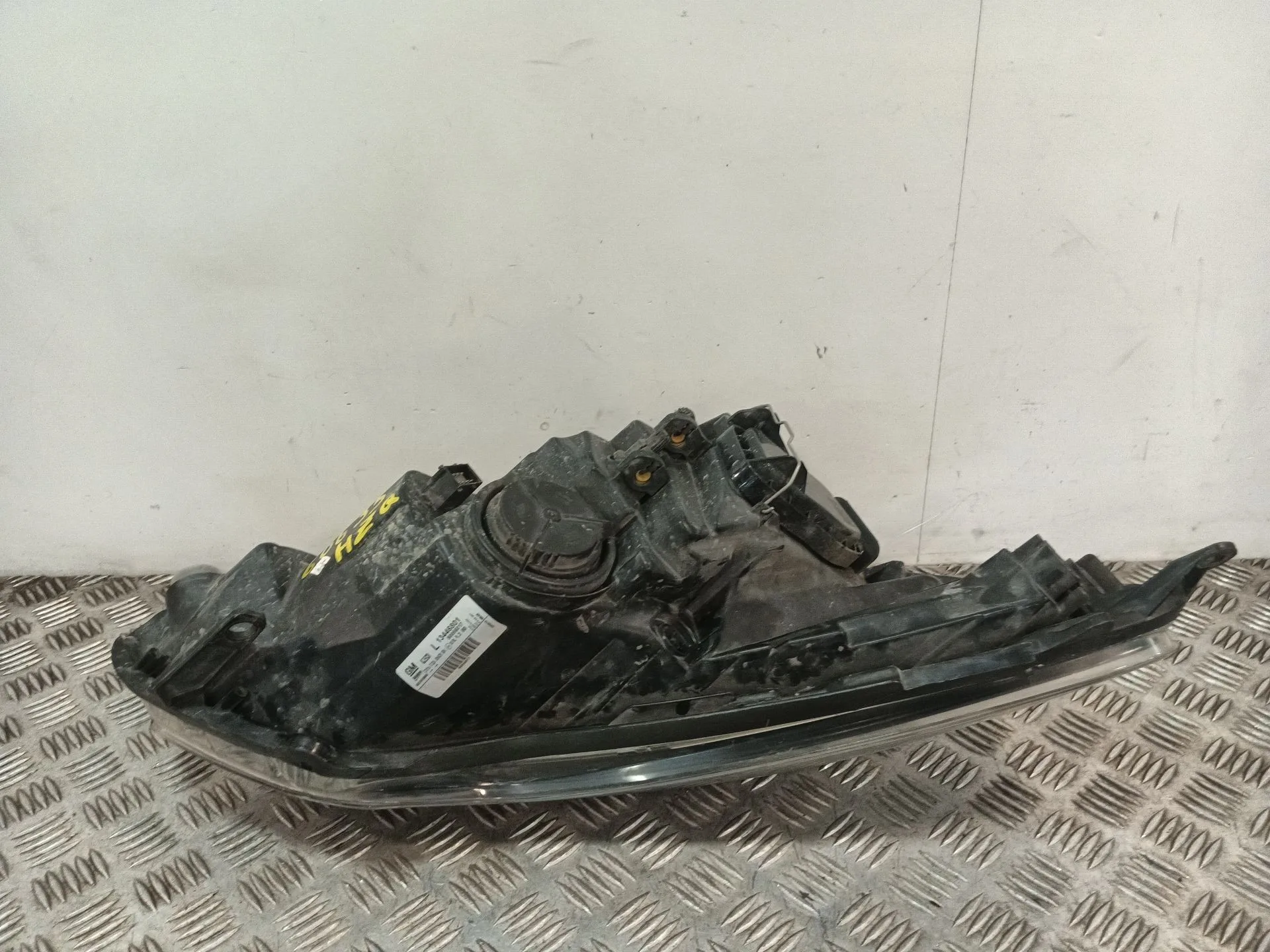 Faro Izquierdo para Opel Corsa D (S07)