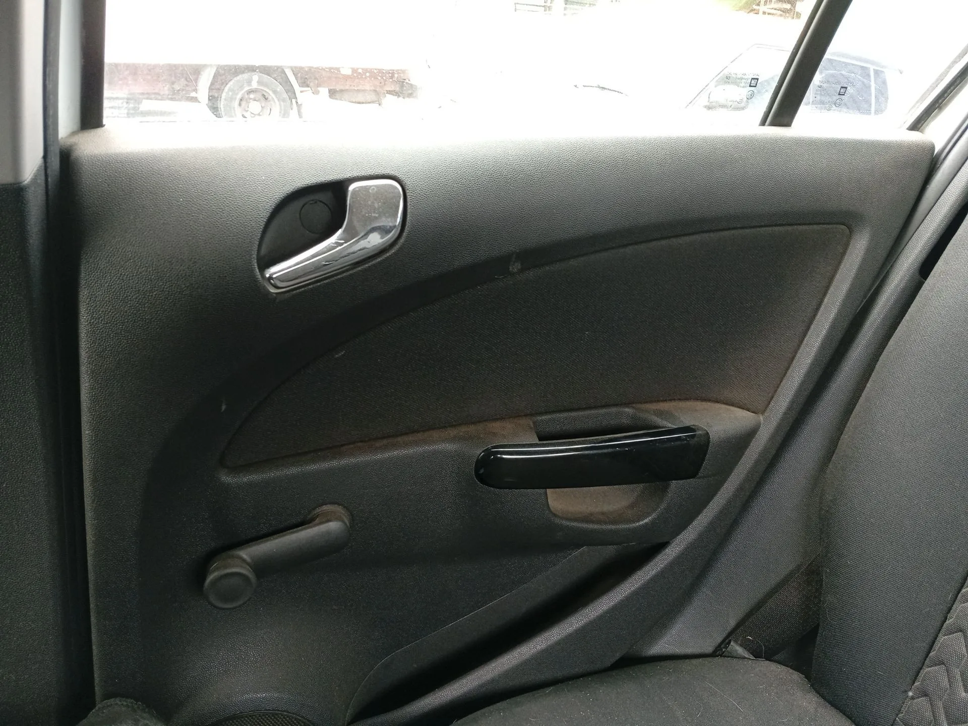 Guarnecido Puerta Trasera Derecha para Opel Corsa D (S07)