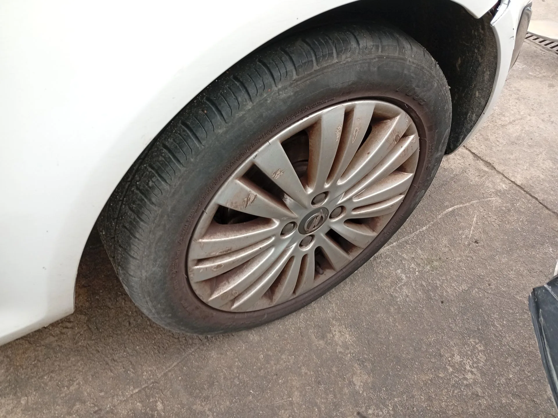 Mangueta Delantera Derecha para Opel Corsa D (S07)