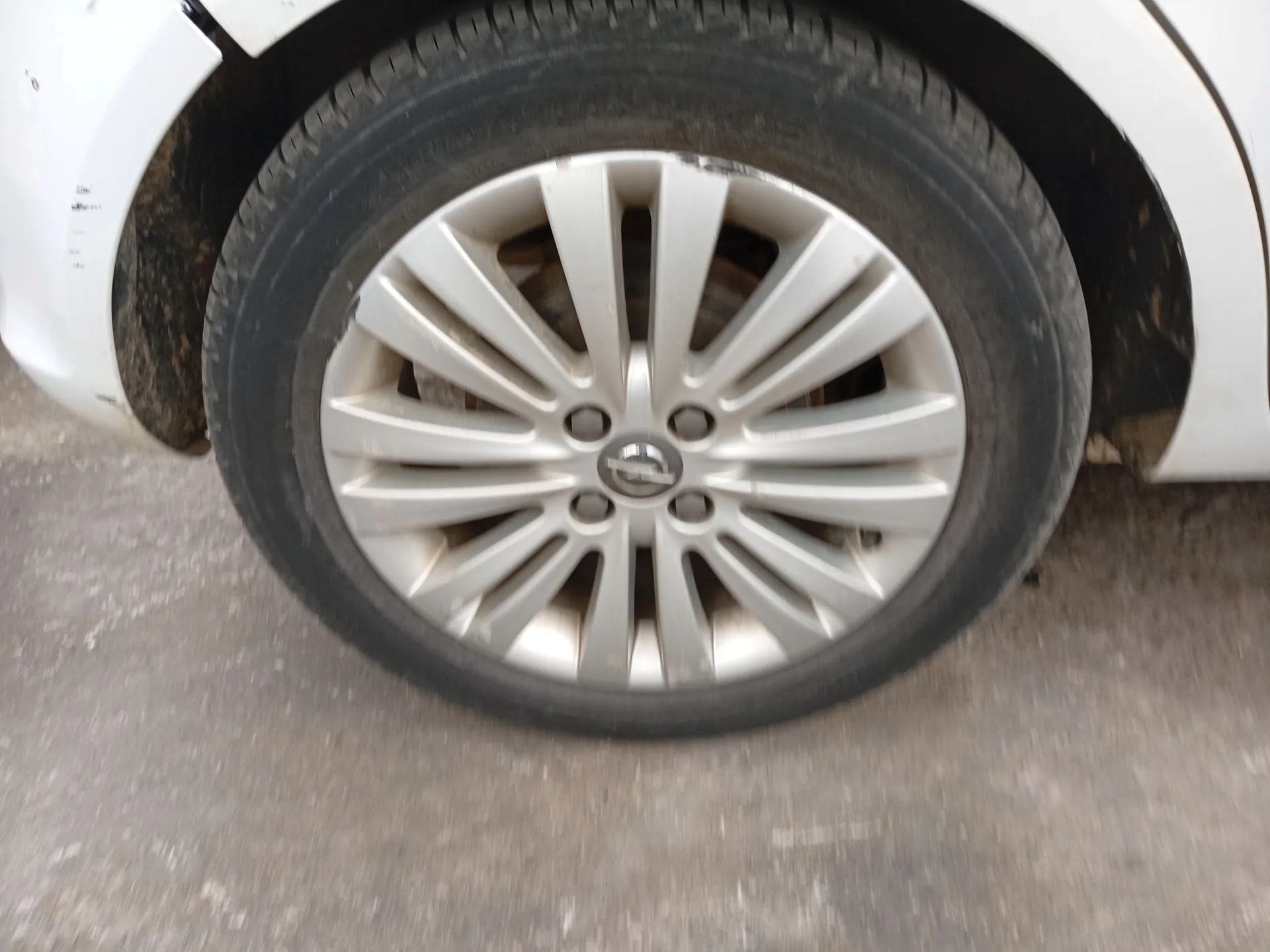 Mangueta Trasera Derecha para Opel Corsa D (S07)