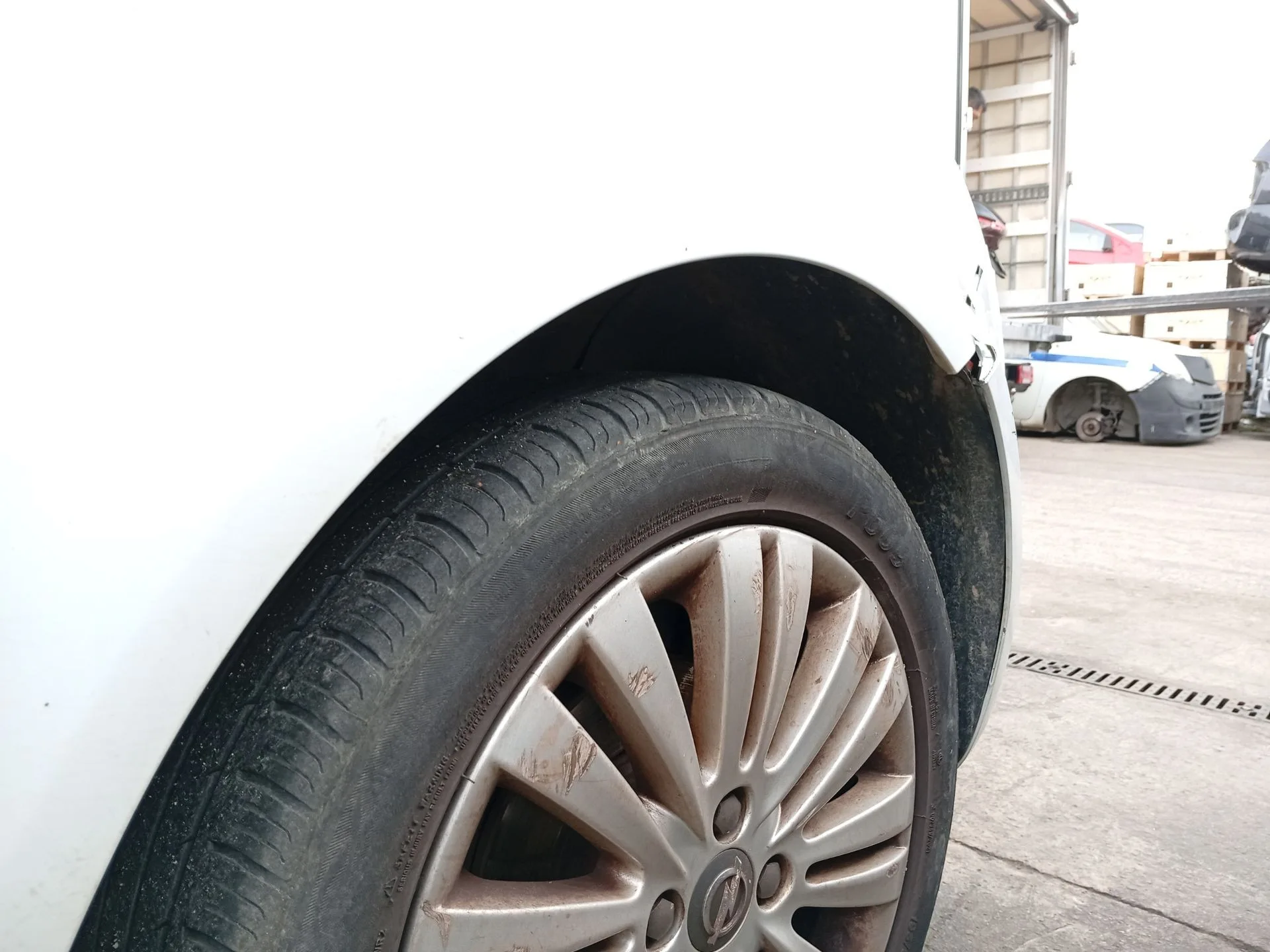 Paso De Rueda Delantero Derecho para Opel Corsa D (S07)