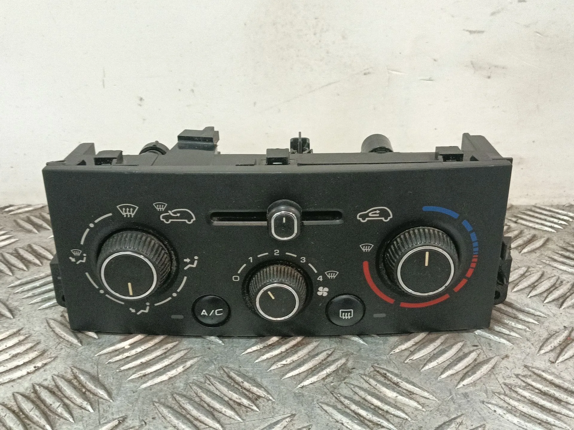 Mando Climatizador para Peugeot 207/207+ (Wa_, Wc_)