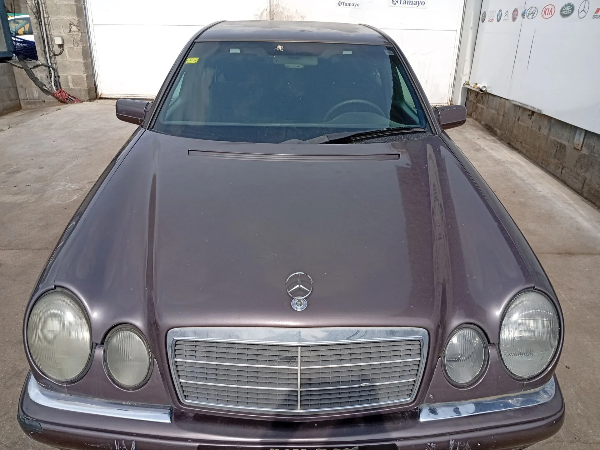 Capot Delantero para Mercedes-Benz Clase E (W210)