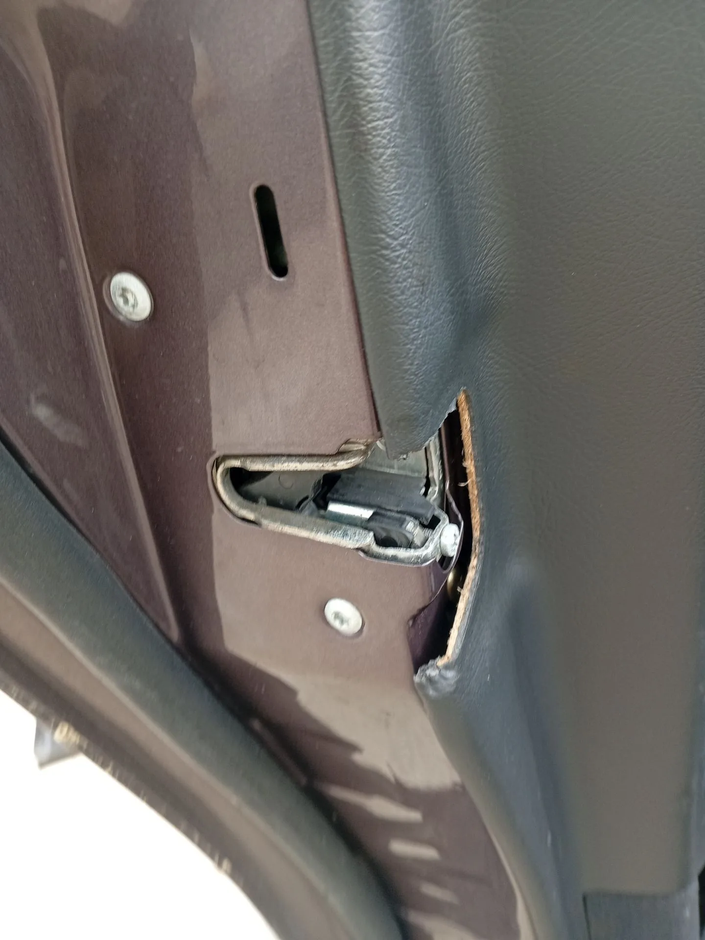 Cerradura Puerta Trasera Izquierda para Mercedes-Benz Clase E (W210)