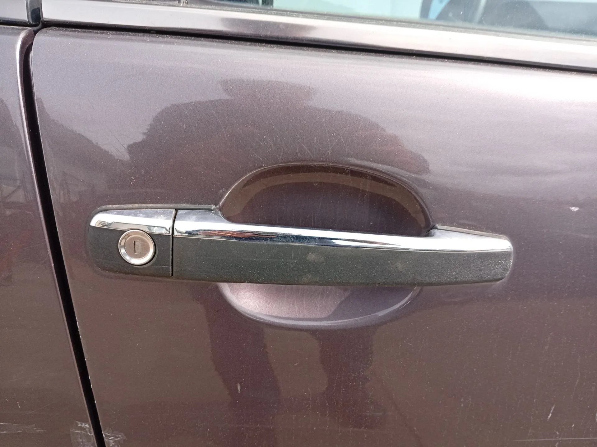 Maneta Exterior Delantera Derecha para Mercedes-Benz Clase E (W210)