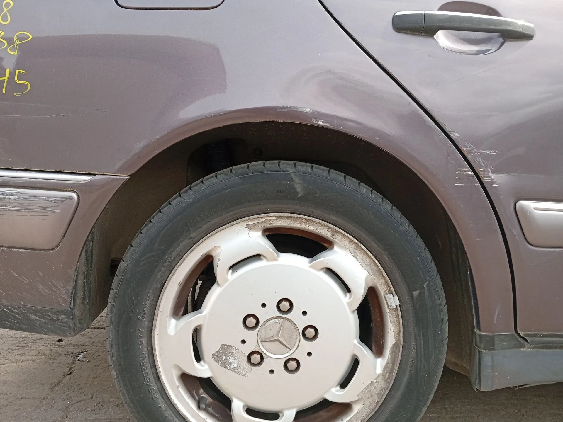 Paso De Rueda Trasero Derecho para Mercedes-Benz Clase E (W210)