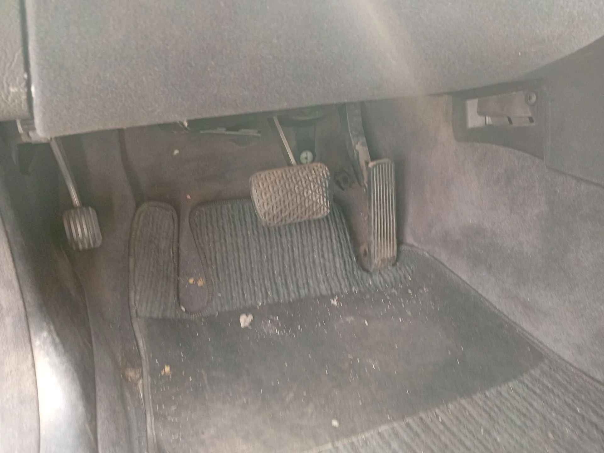 Pedal Freno para Mercedes-Benz Clase E (W210)