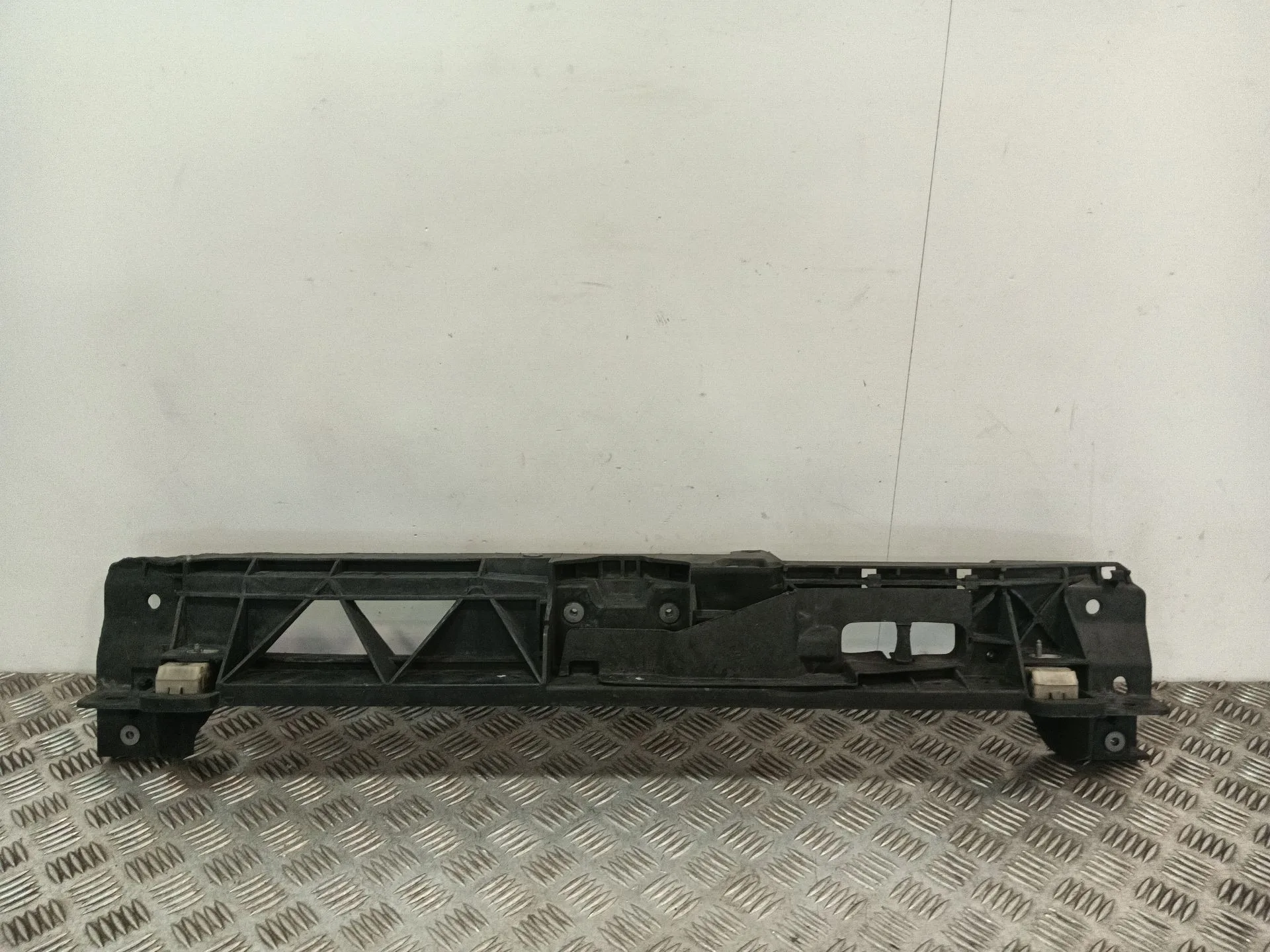 Travesano Superior Delantero para Peugeot 3008 Ii Suv (Mc_, Mr_, Mj_, M4_)