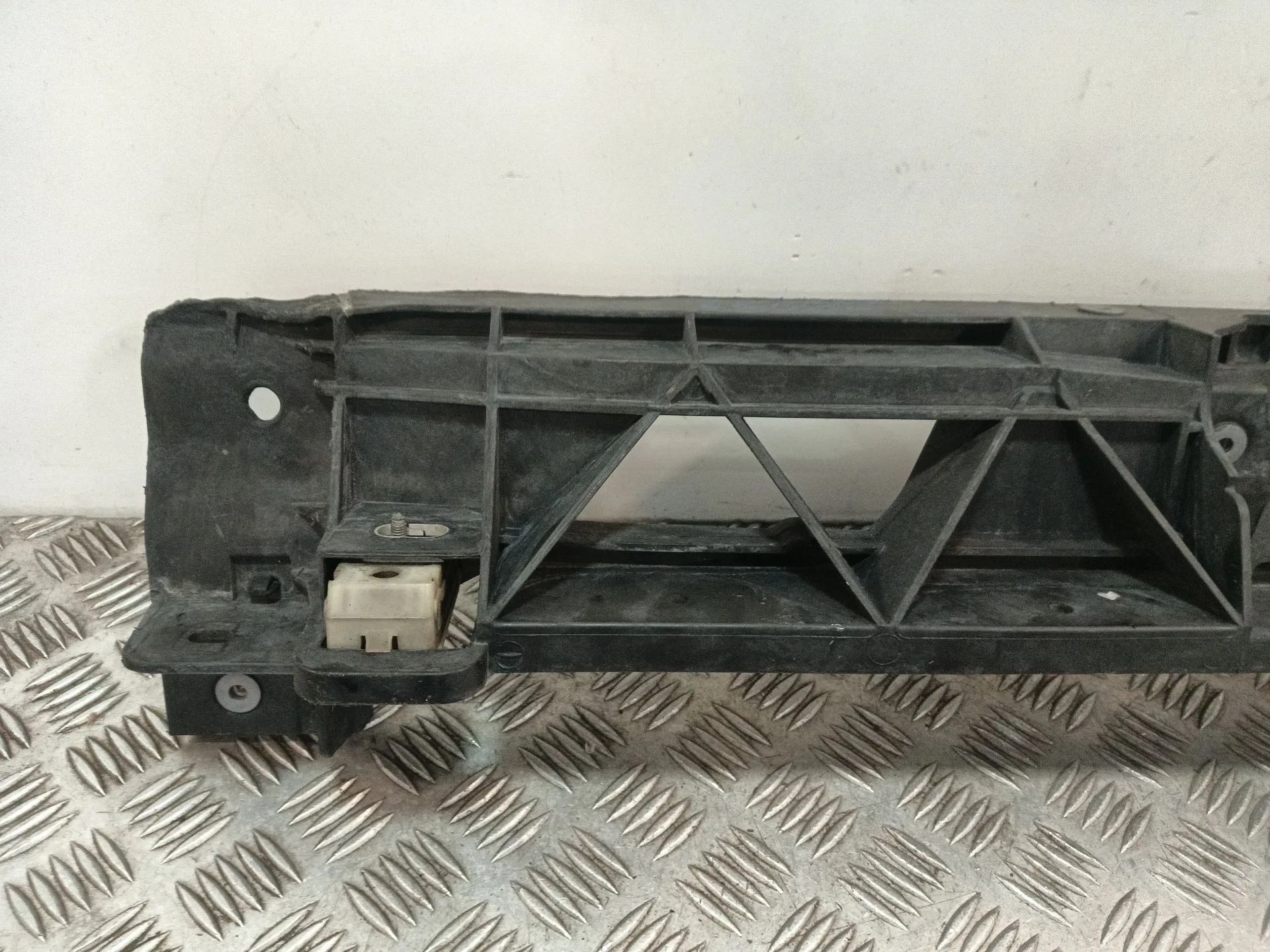 Travesano Superior Delantero para Peugeot 3008 Ii Suv (Mc_, Mr_, Mj_, M4_)