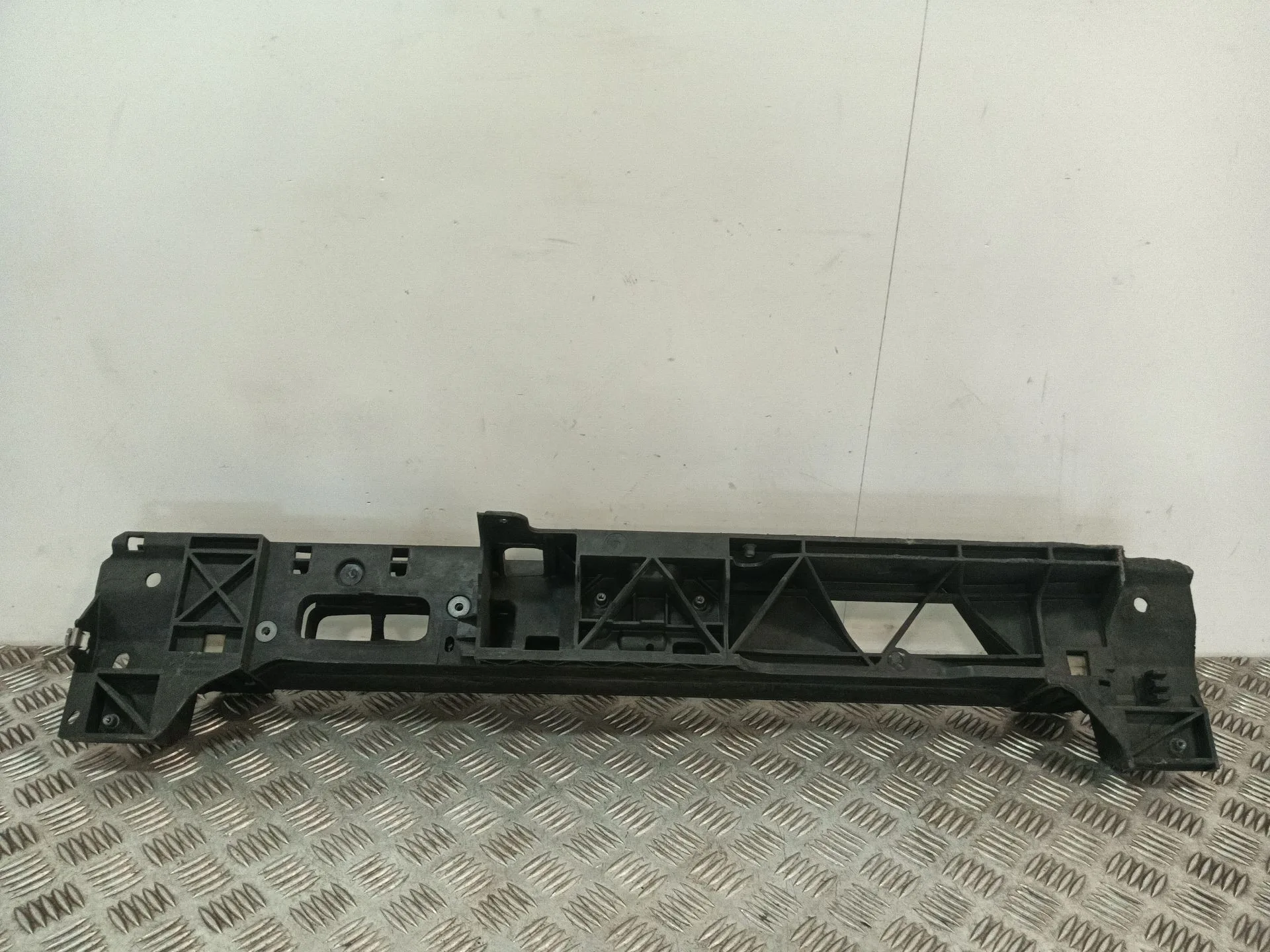 Travesano Superior Delantero para Peugeot 3008 Ii Suv (Mc_, Mr_, Mj_, M4_)